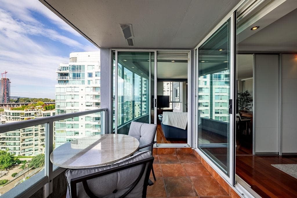 1405 - 1500 Howe Street, Vancouver, V6Z 2N1 — photo 3