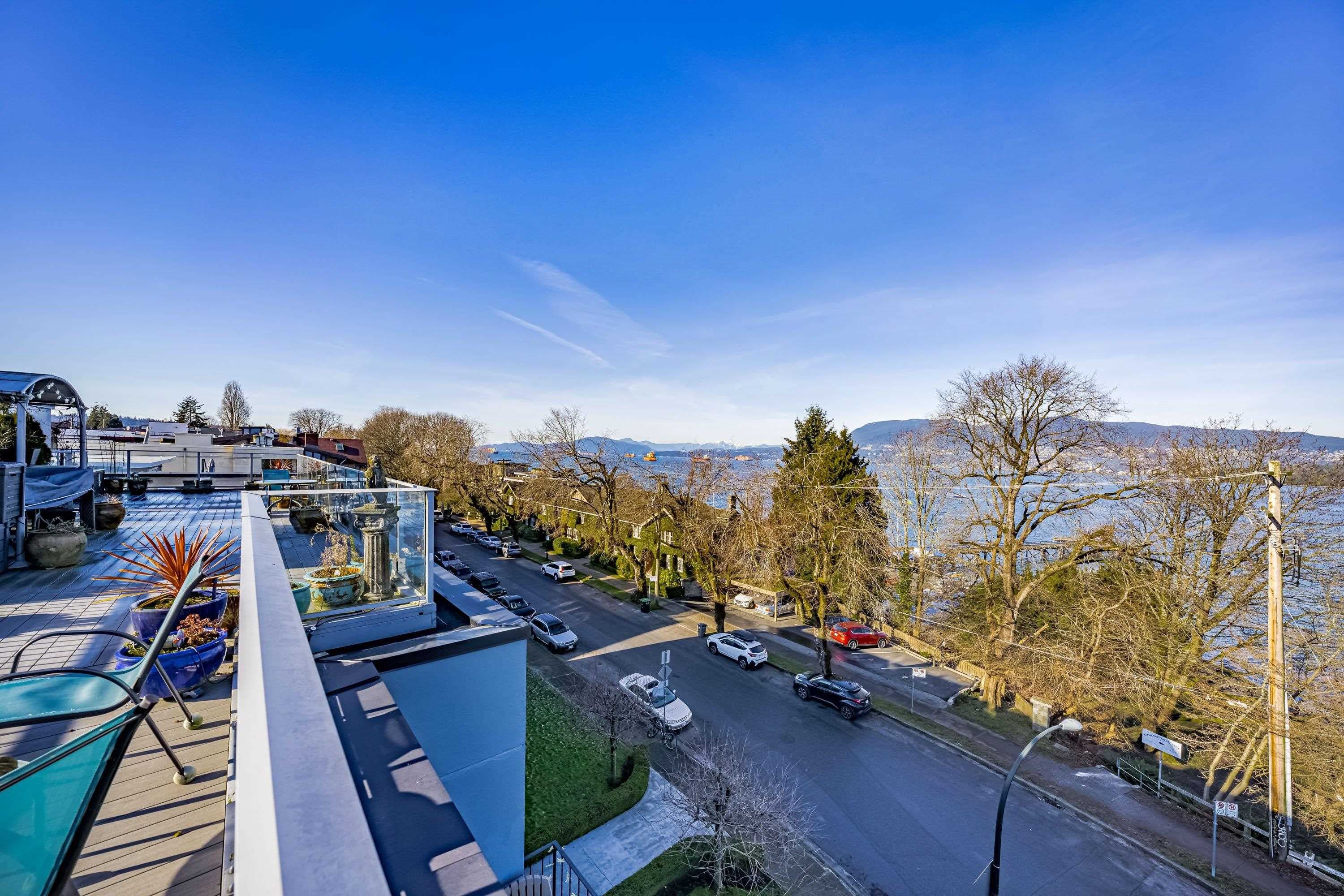 305 - 2430 Point Grey Road, Vancouver, V6K 1A2 — photo 3