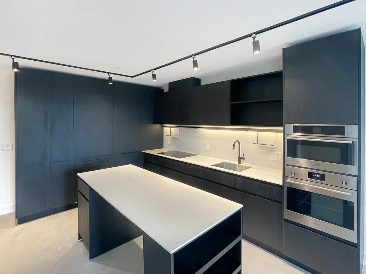 403 - 3996 Dumfries Street, Vancouver, V5N 5R3 — photo 1
