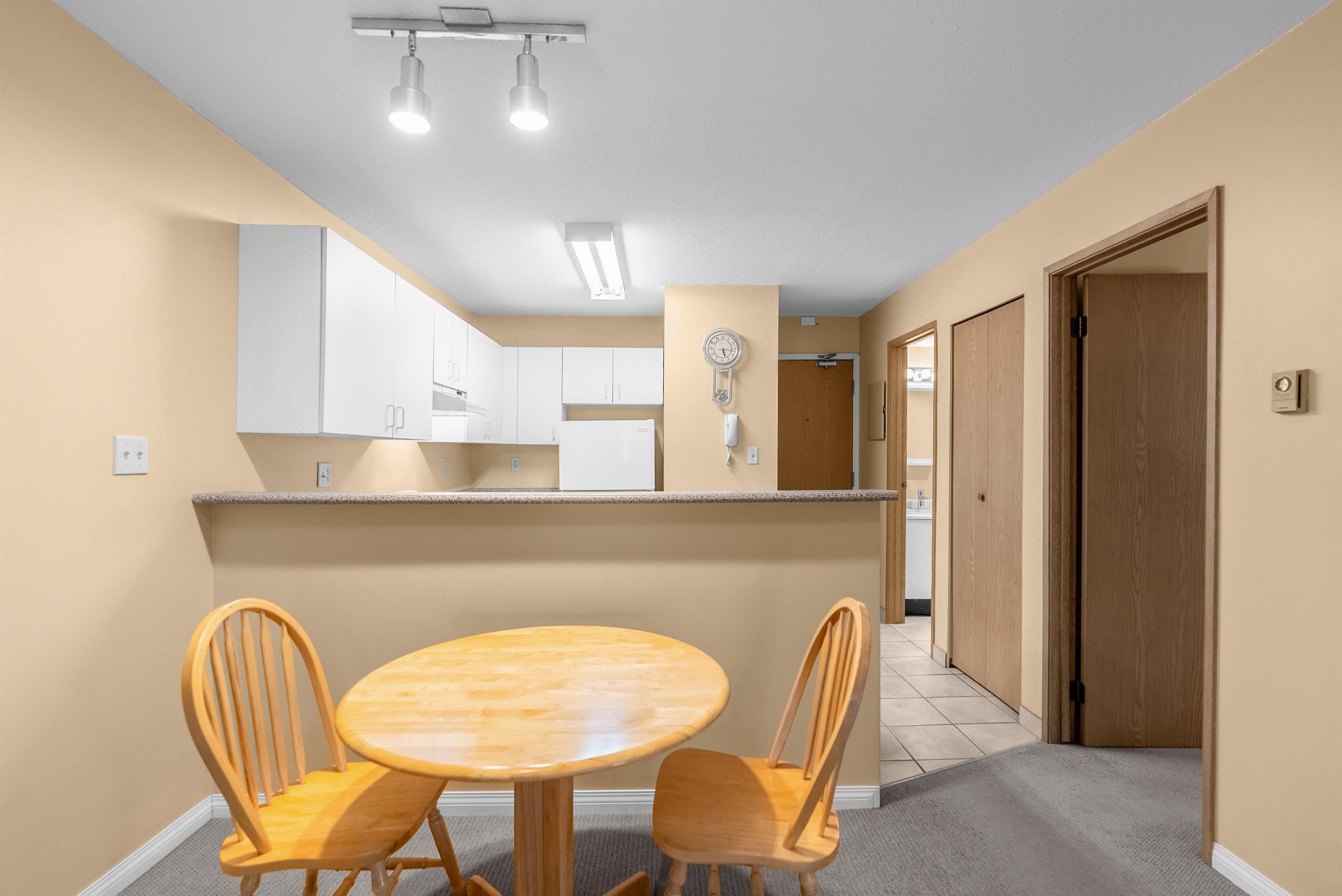 208 - 2255 Eton Street, Vancouver, V5L 1C9 — photo 4