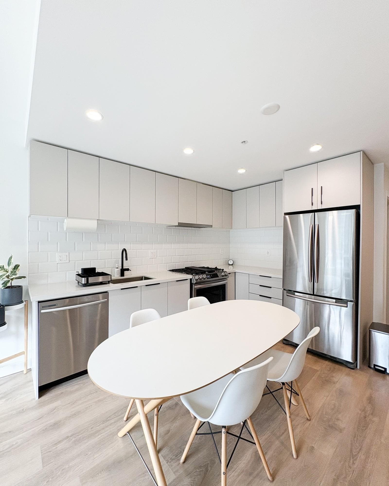 407 - 3038 St George Street, Port Moody, V3H 0L3 — photo 5