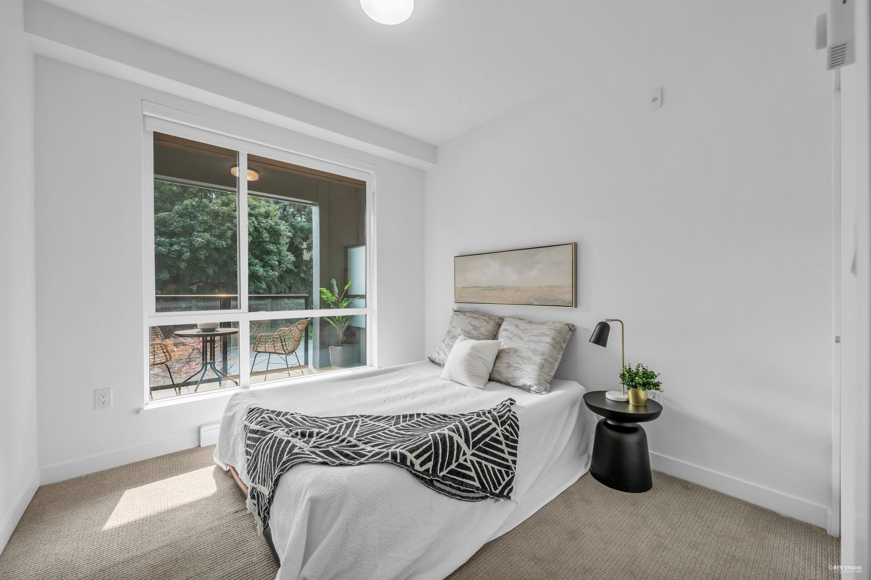 209 - 7588 16th Street, Burnaby, V3N 0H8 — photo 5