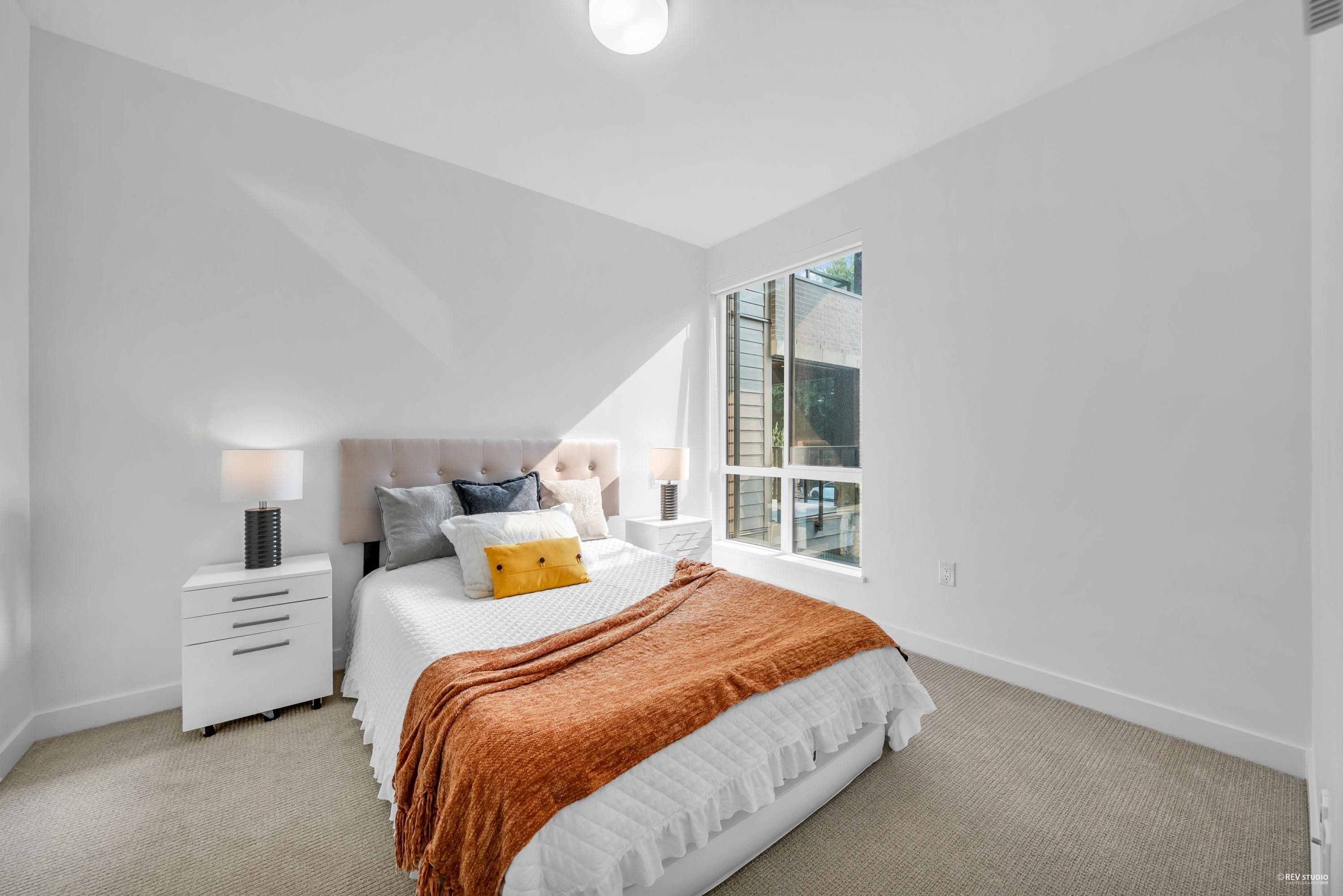 209 - 7588 16th Street, Burnaby, V3N 0H8 — photo 4