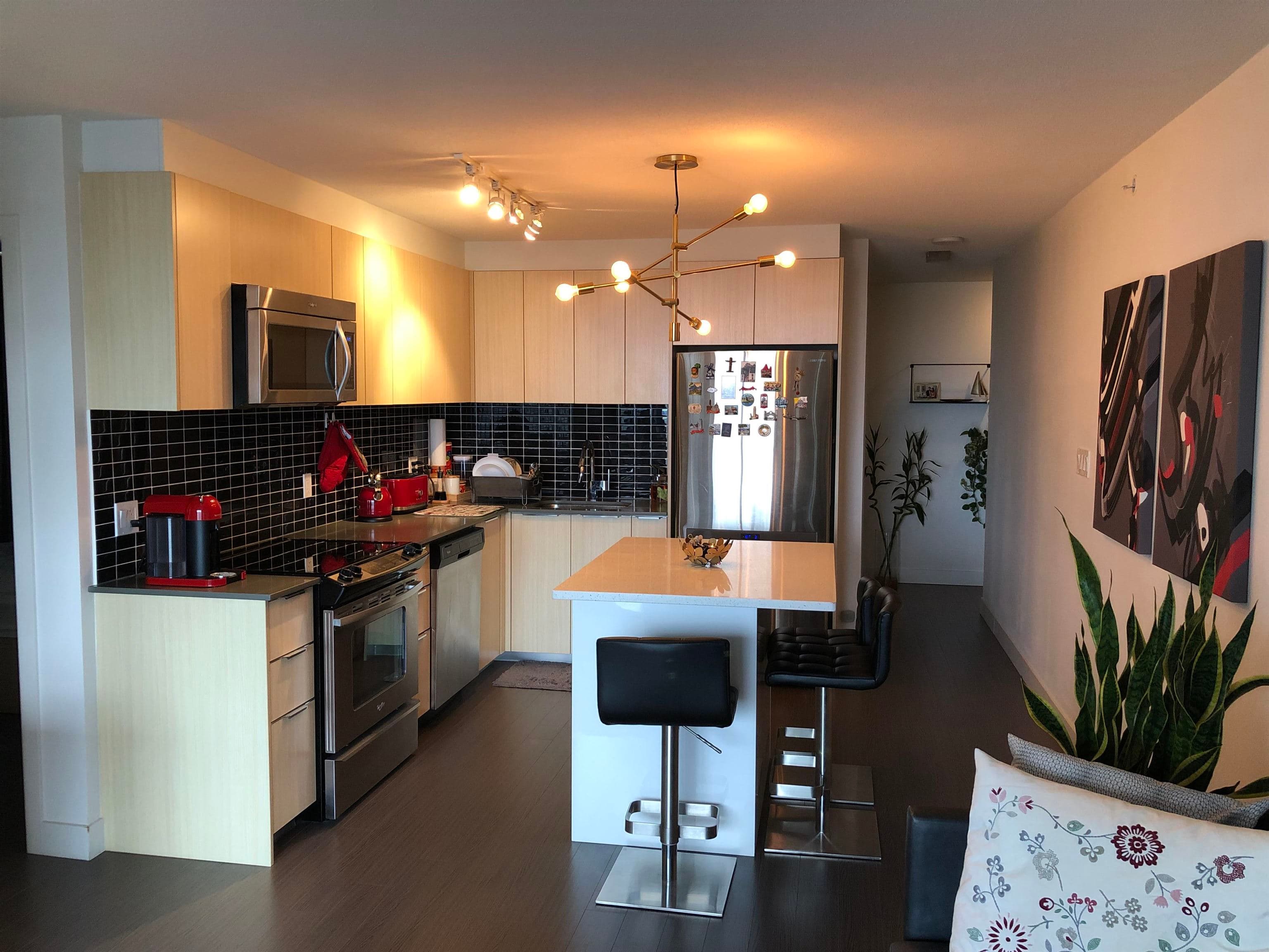 1212 - 1325 Rolston, Vancouver, V6B 0M2 — photo 3