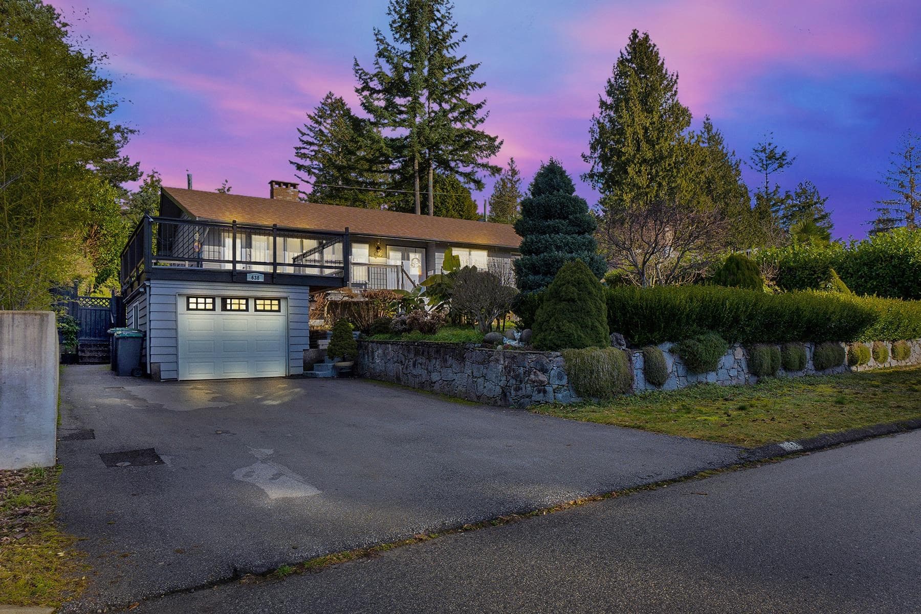 638 Elstree Place, North Vancouver