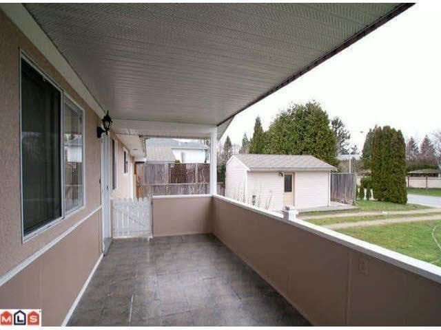1955 158a Street, Surrey, V4A 8G9 — photo 4