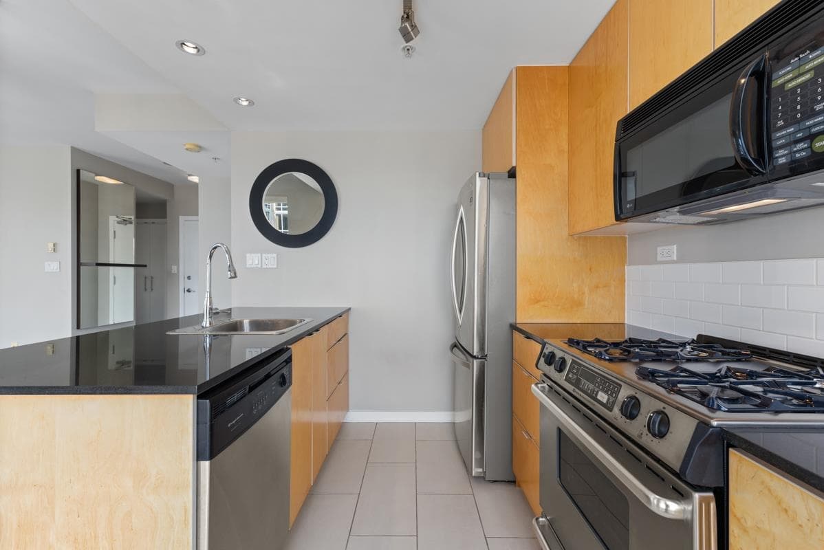 2501 - 989 Beatty Street, Vancouver, V6Z 3C2 — photo 2