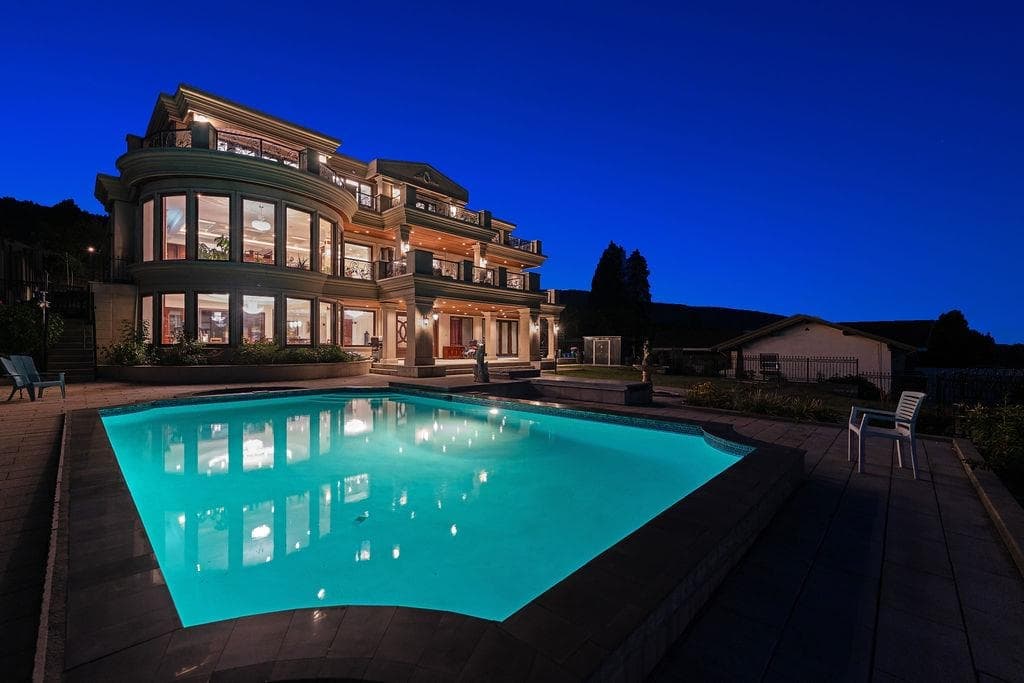 1327 Chartwell Drive, West Vancouver, V7S 2R4 — photo 3