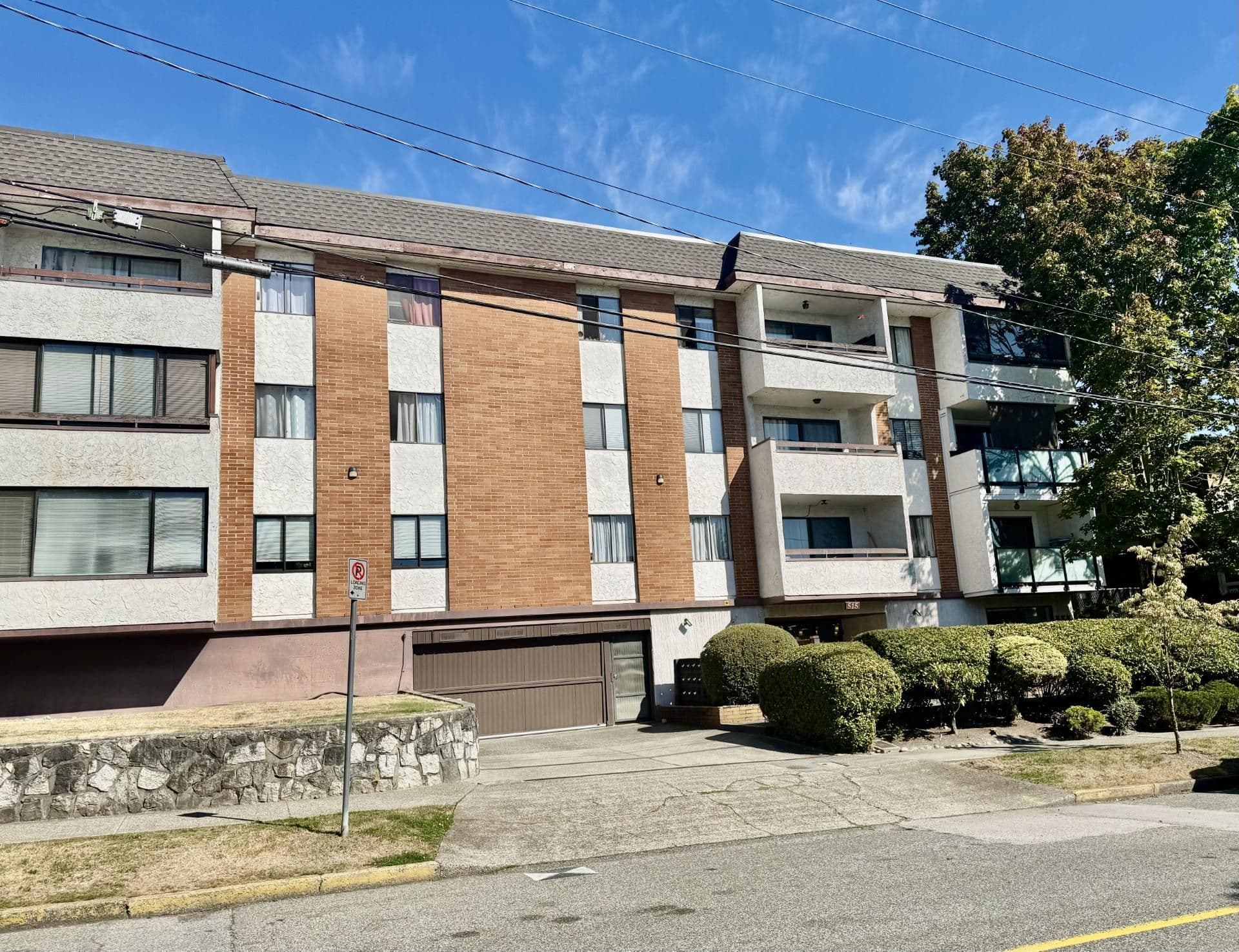 212 - 515 Eleventh Street, New Westminster