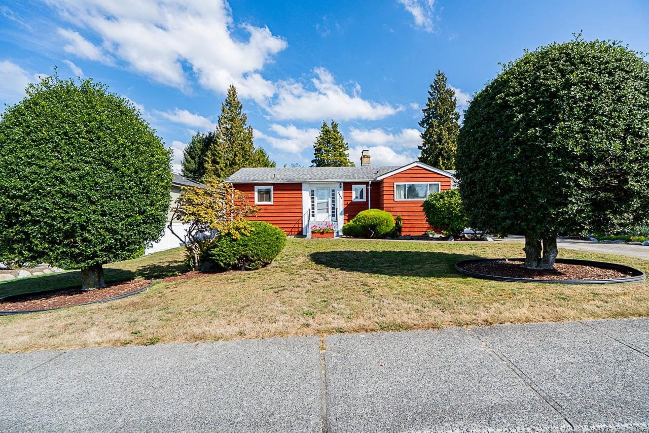 5388 Halley Avenue, Burnaby, V5H 2P8 — photo 3