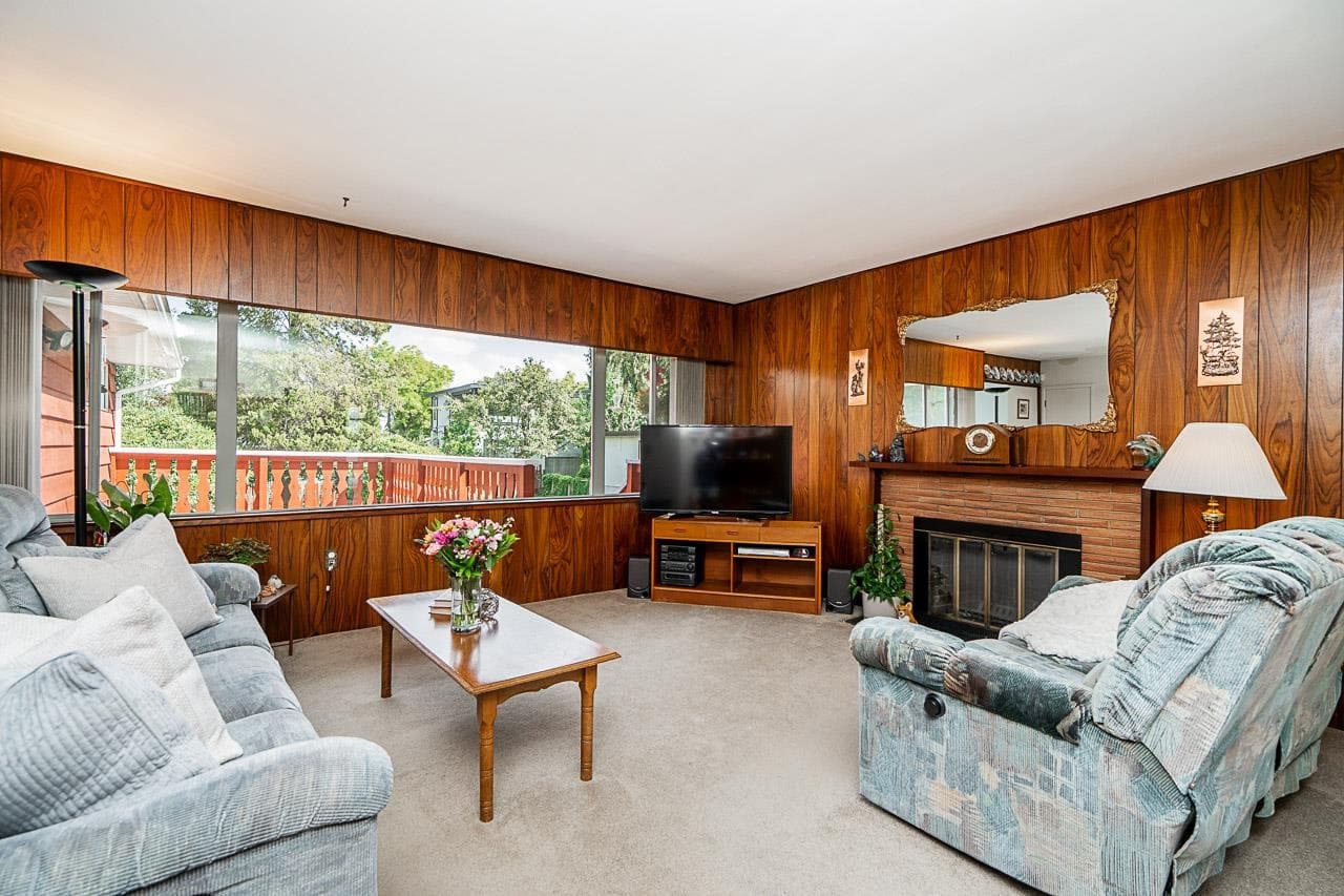 5388 Halley Avenue, Burnaby, V5H 2P8 — photo 4