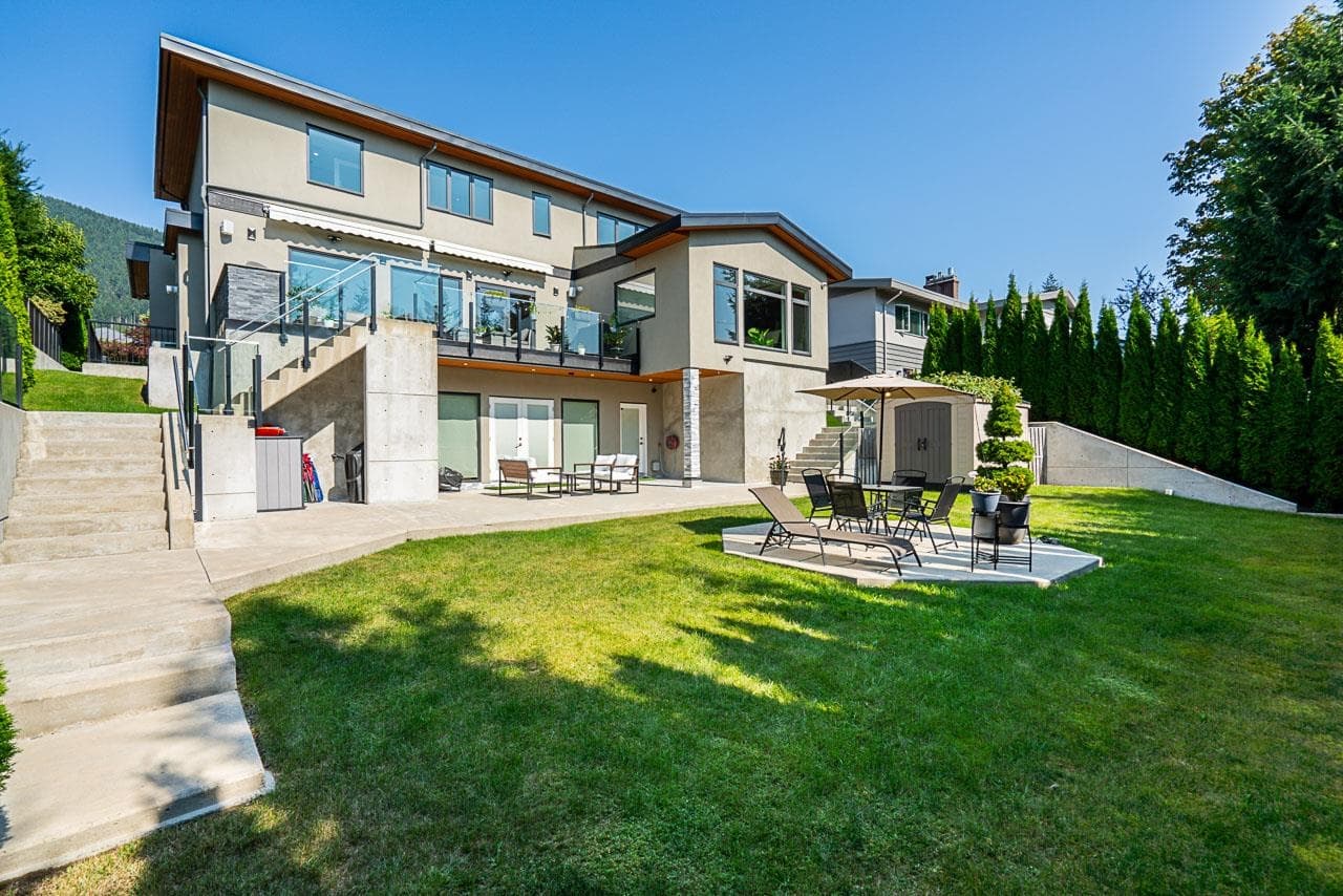 4399 Highland Boulevard, North Vancouver, V7R 2Z8 — photo 2