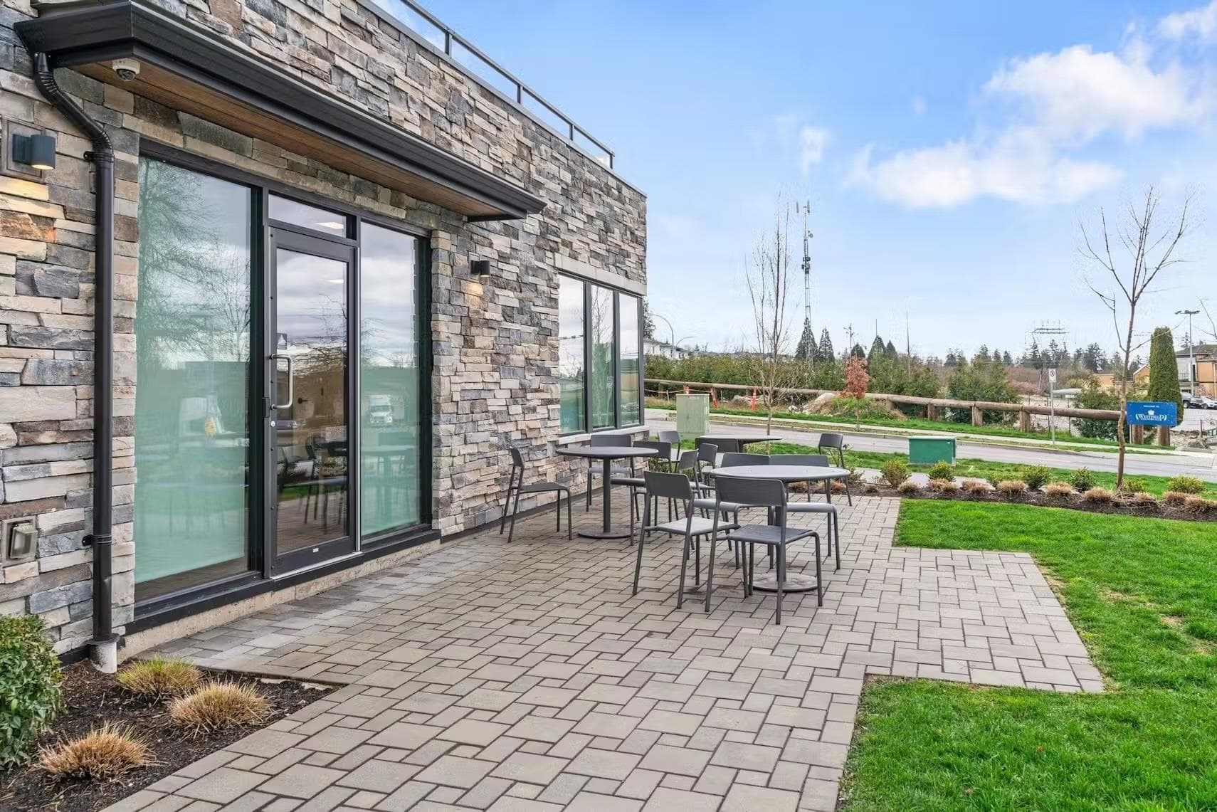 152 - 15235 Sitka Drive, Surrey, V3S 0A9 — photo 3