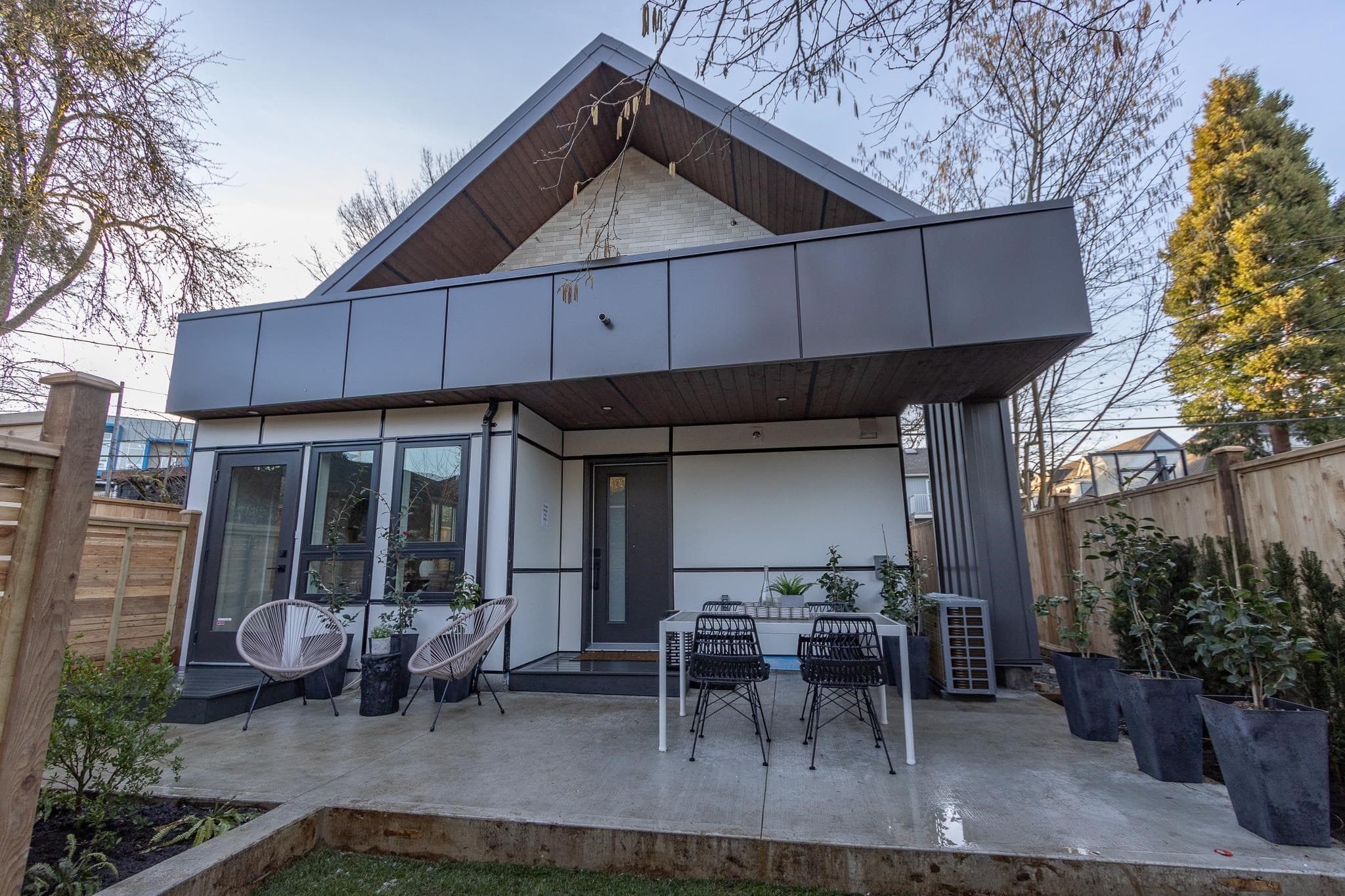 3387 Victoria Drive, Vancouver, V5N 4M3 — photo 3