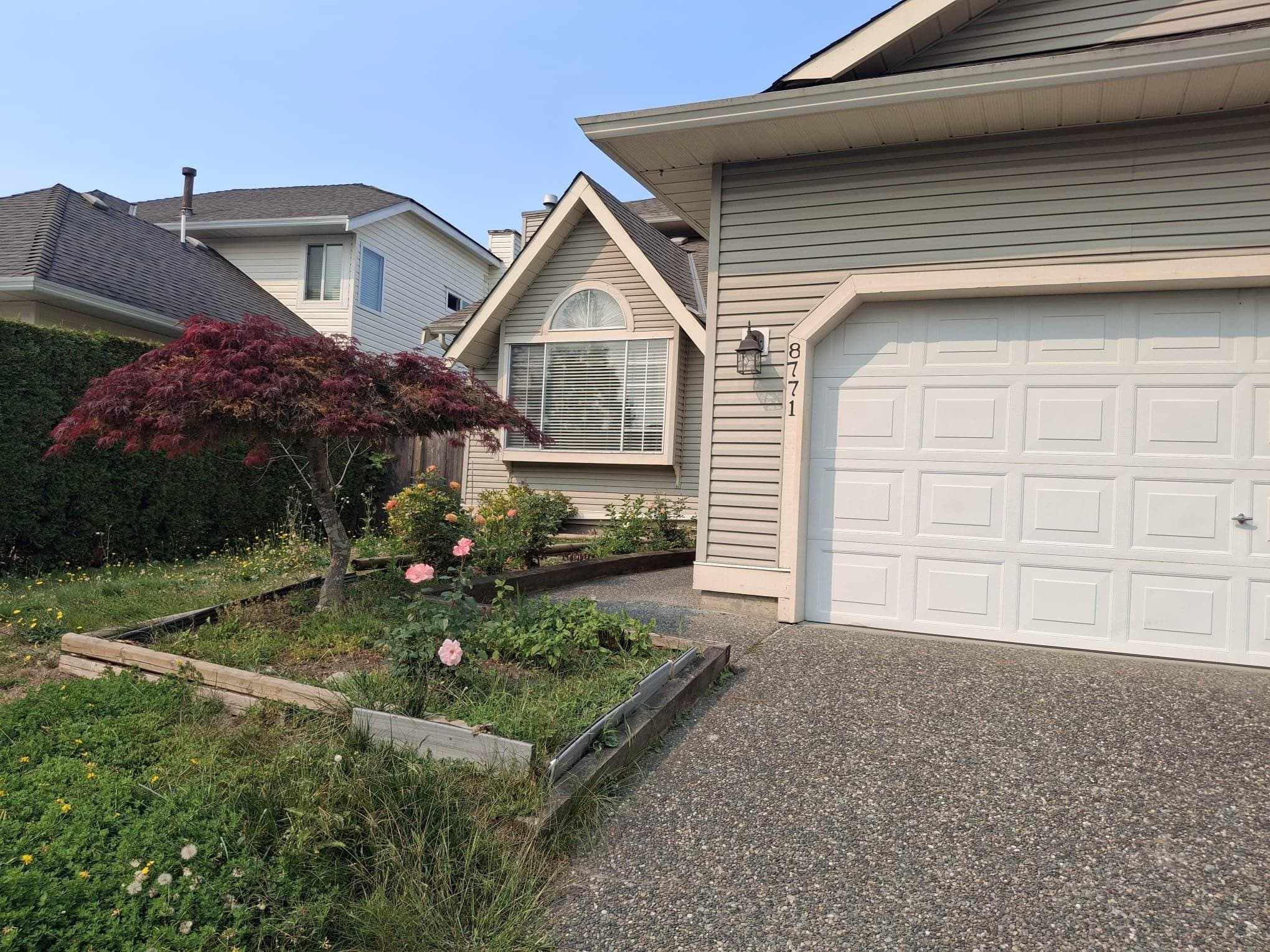 8771 143 Street, Surrey, V3W 4G4 — photo 2