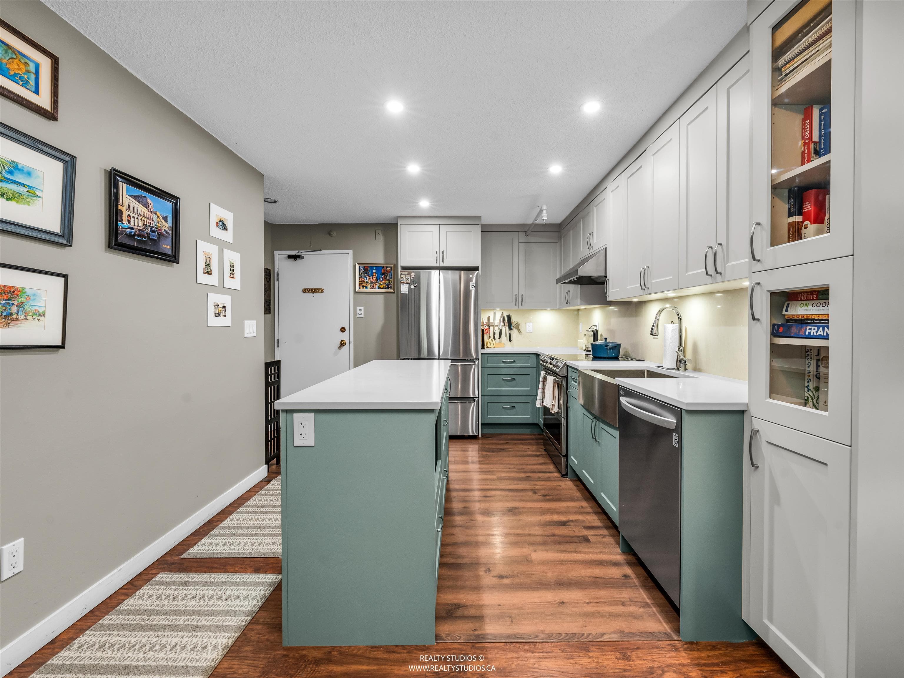 319 - 1500 Pendrell Street, Vancouver, V6G 3A5 — photo 2