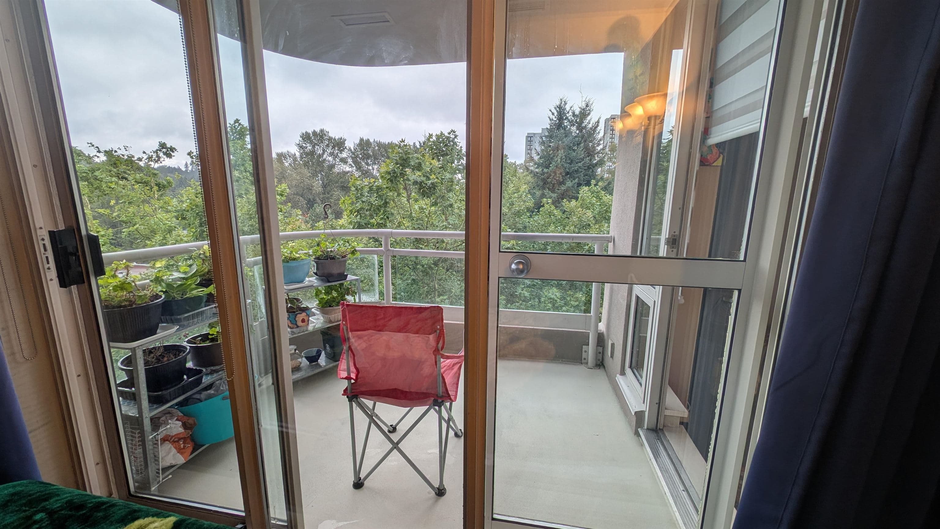 607 - 9623 Manchester Drive, Burnaby, V3N 4Y8 — photo 3