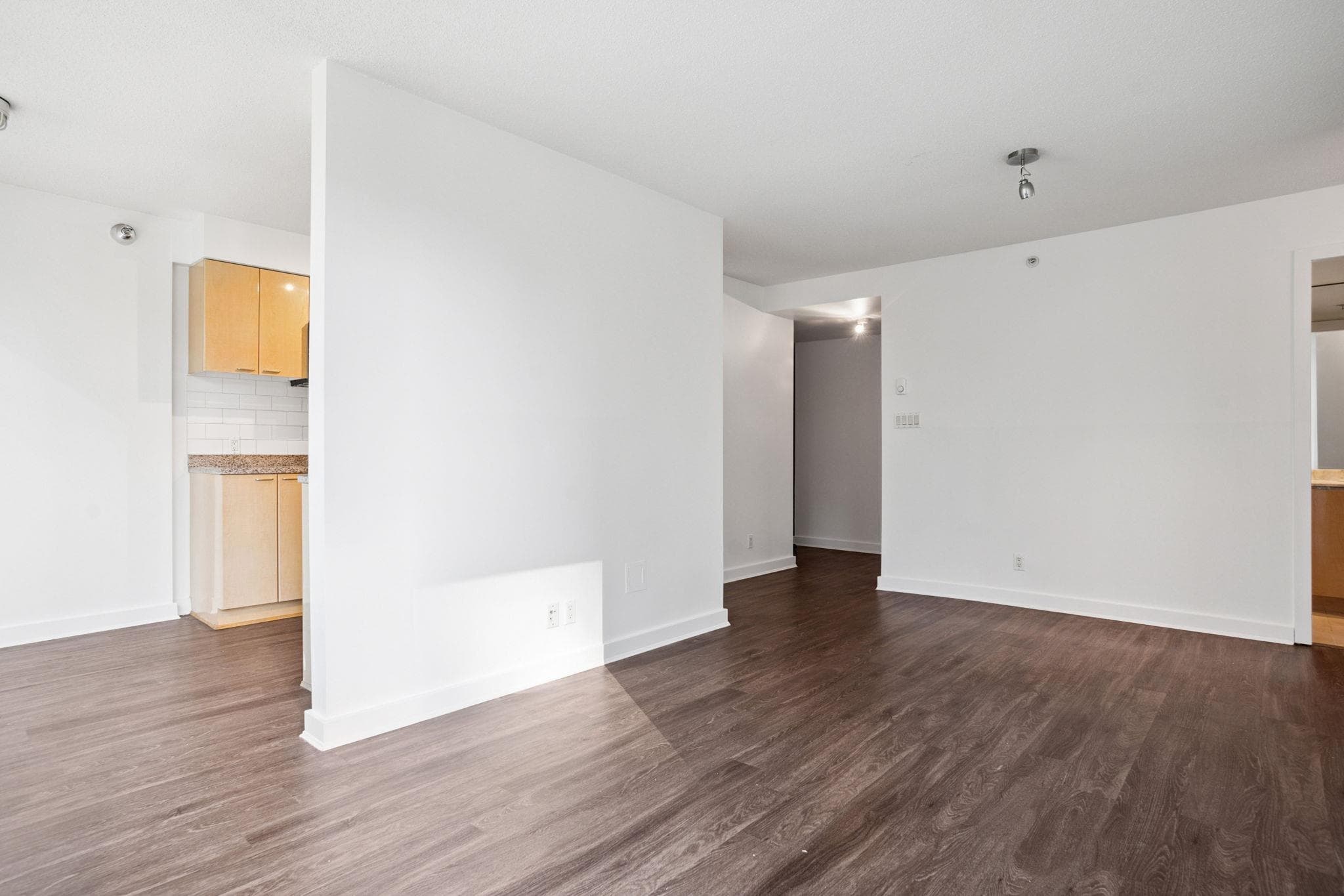 508 - 1200 W Georgia Street, Vancouver, V6E 4R2 — photo 4