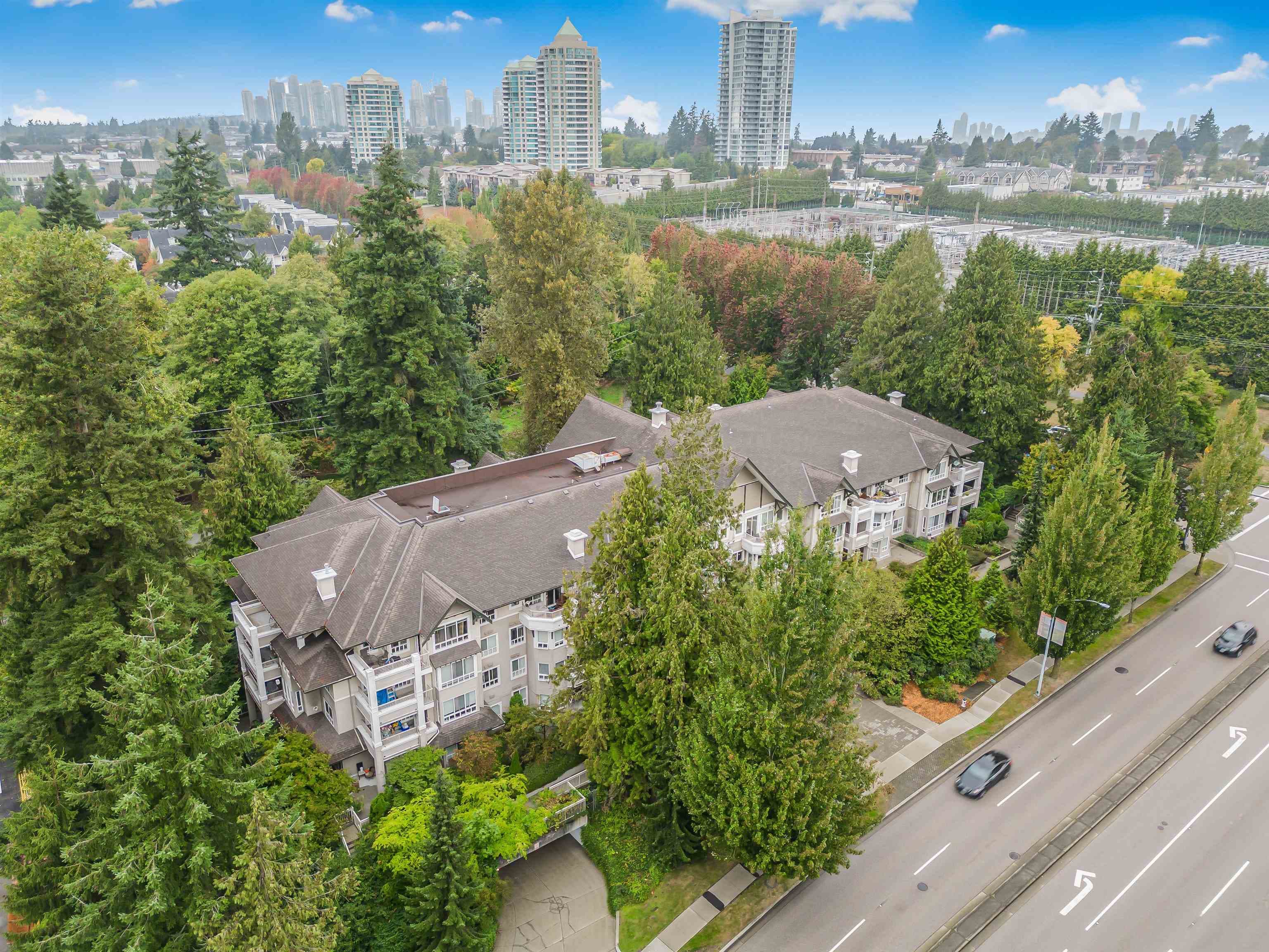 PH8 - 7383 Griffiths Drive, Burnaby, V5E 4M8 — photo 4