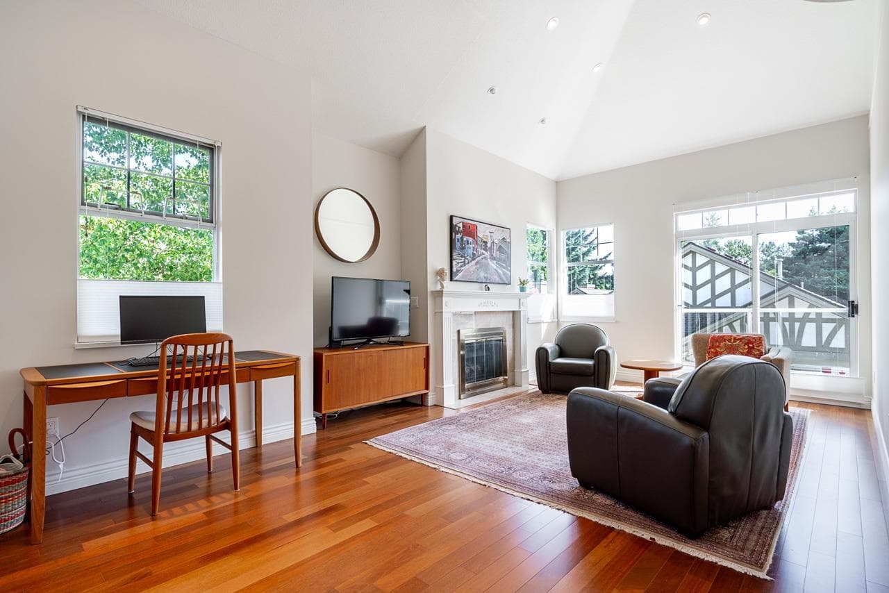 45 - 5221 Oakmount Crescent, Burnaby, V5H 4R4 — photo 3