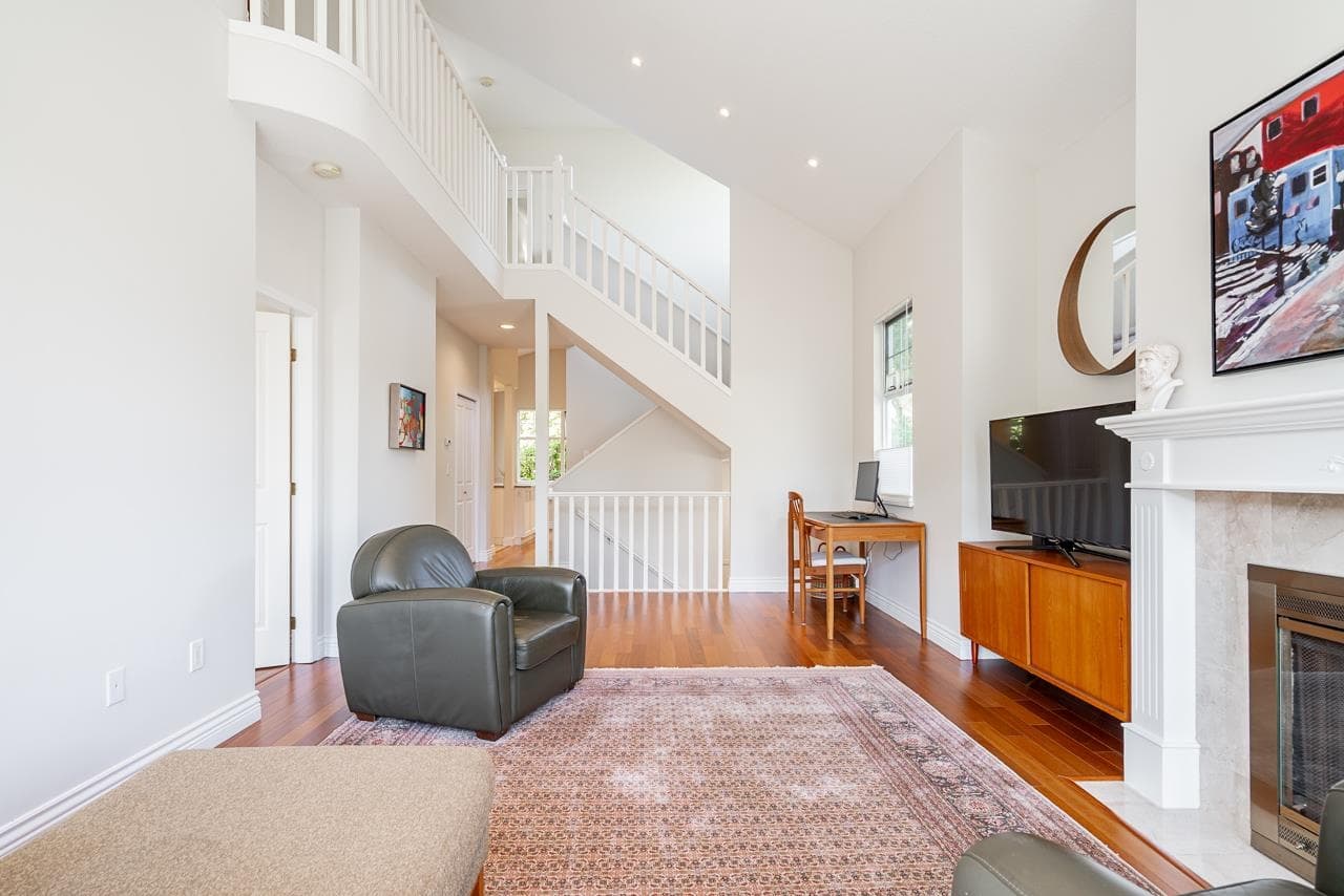 45 - 5221 Oakmount Crescent, Burnaby, V5H 4R4 — photo 4