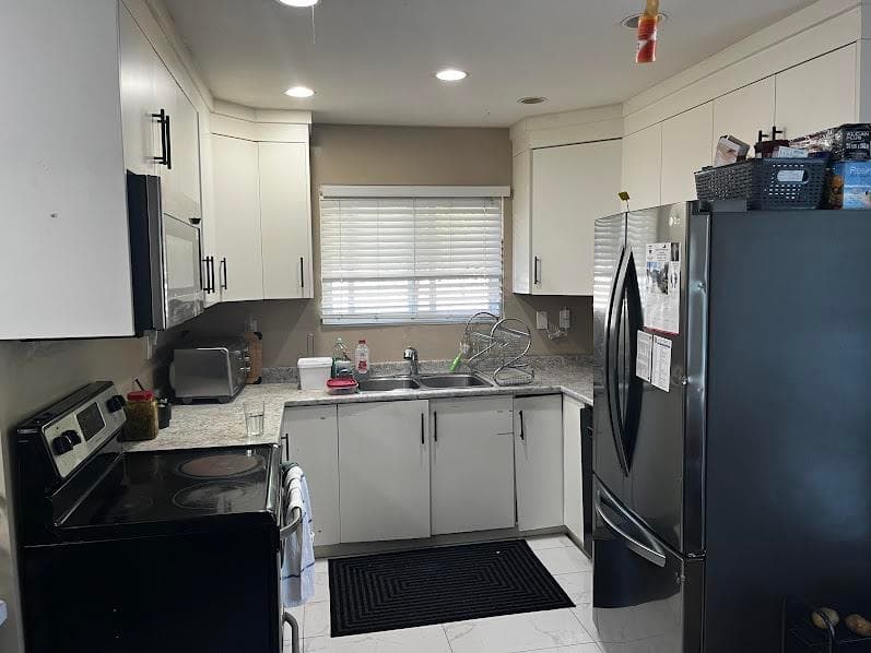 13202 67 Avenue, Surrey, V3W 7J2 — photo 3