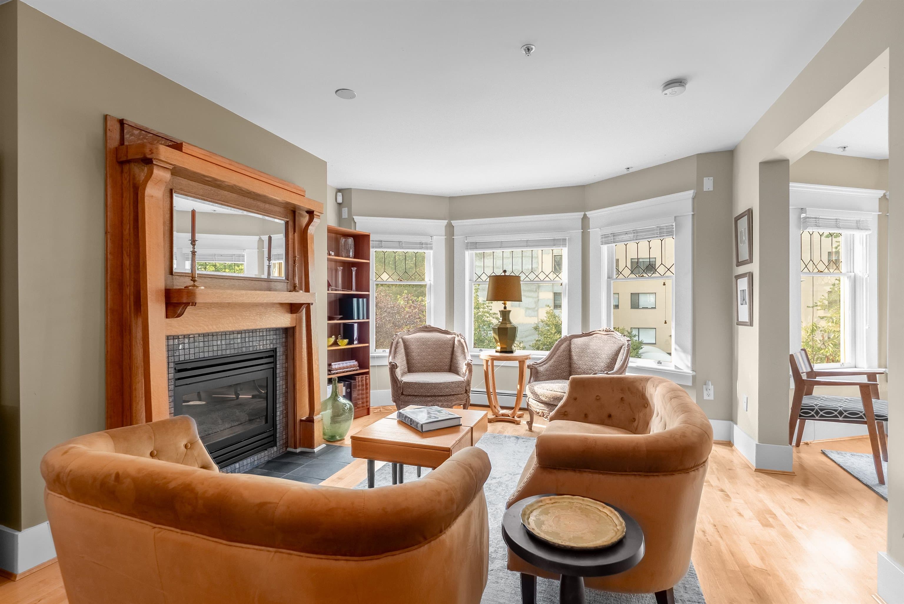 2 - 1116 Bute Street, Vancouver, V6E 1Z4 — photo 2