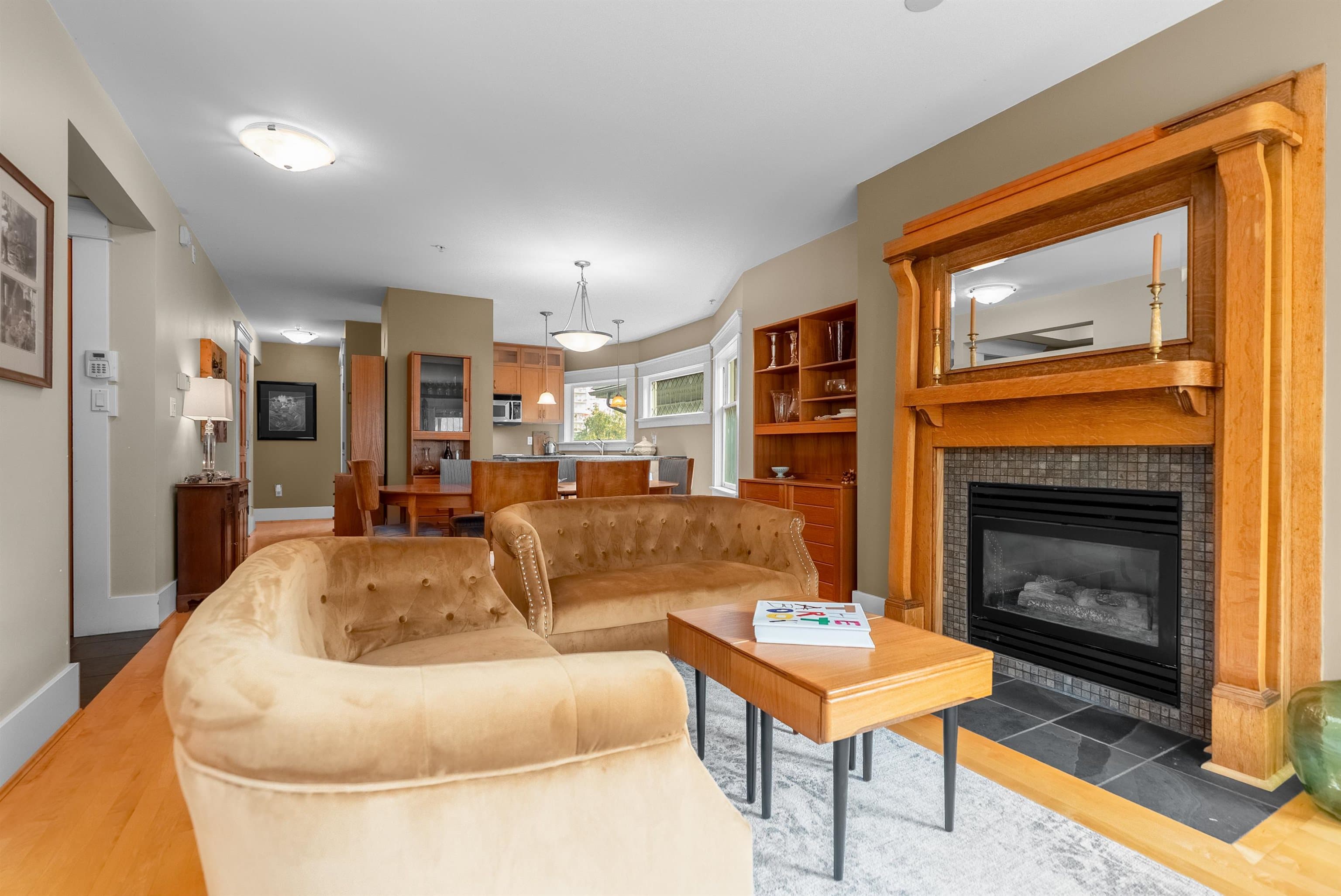 2 - 1116 Bute Street, Vancouver, V6E 1Z4 — photo 4