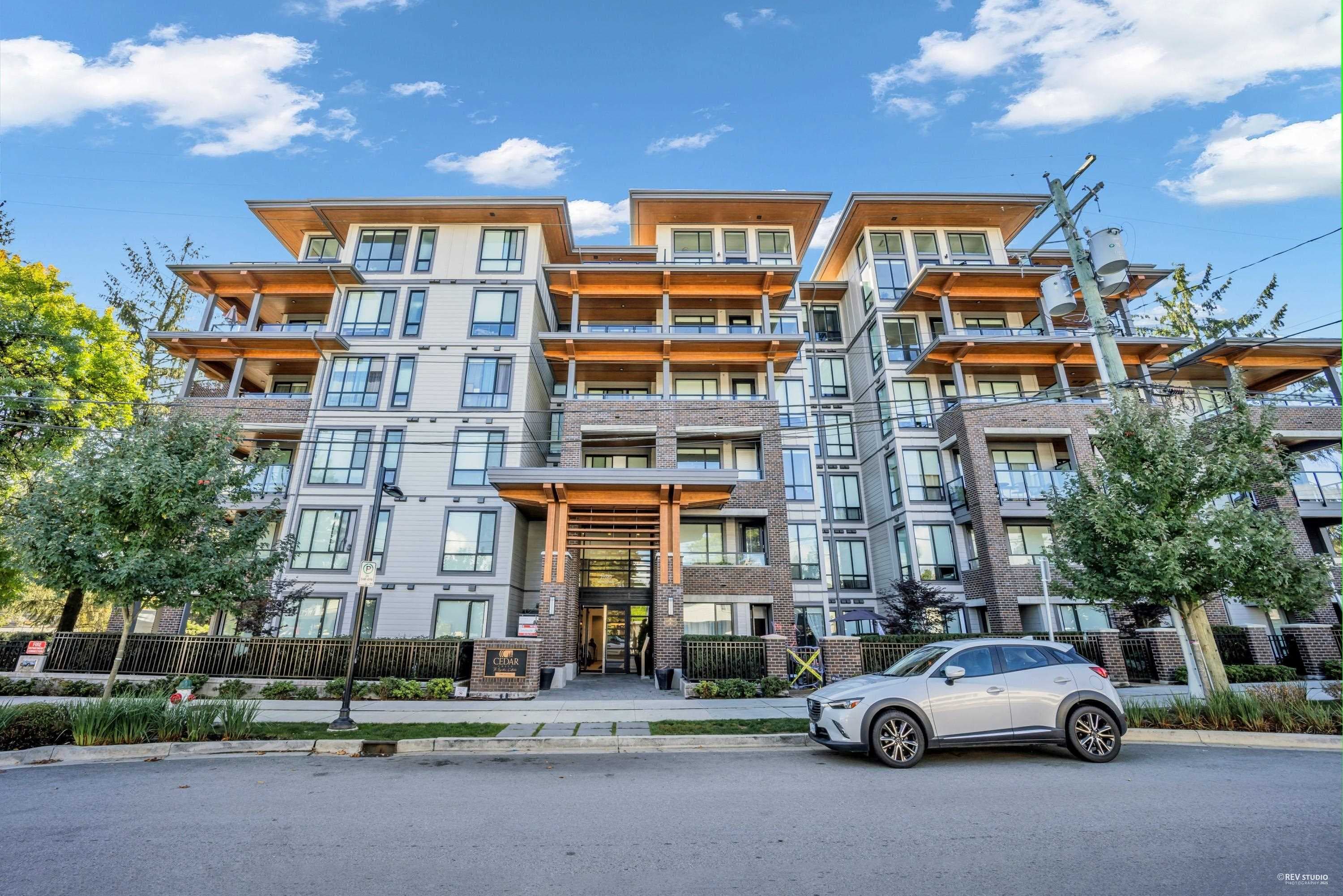 319 - 7599 15th Street, Burnaby, V3N 0H9 — photo 2