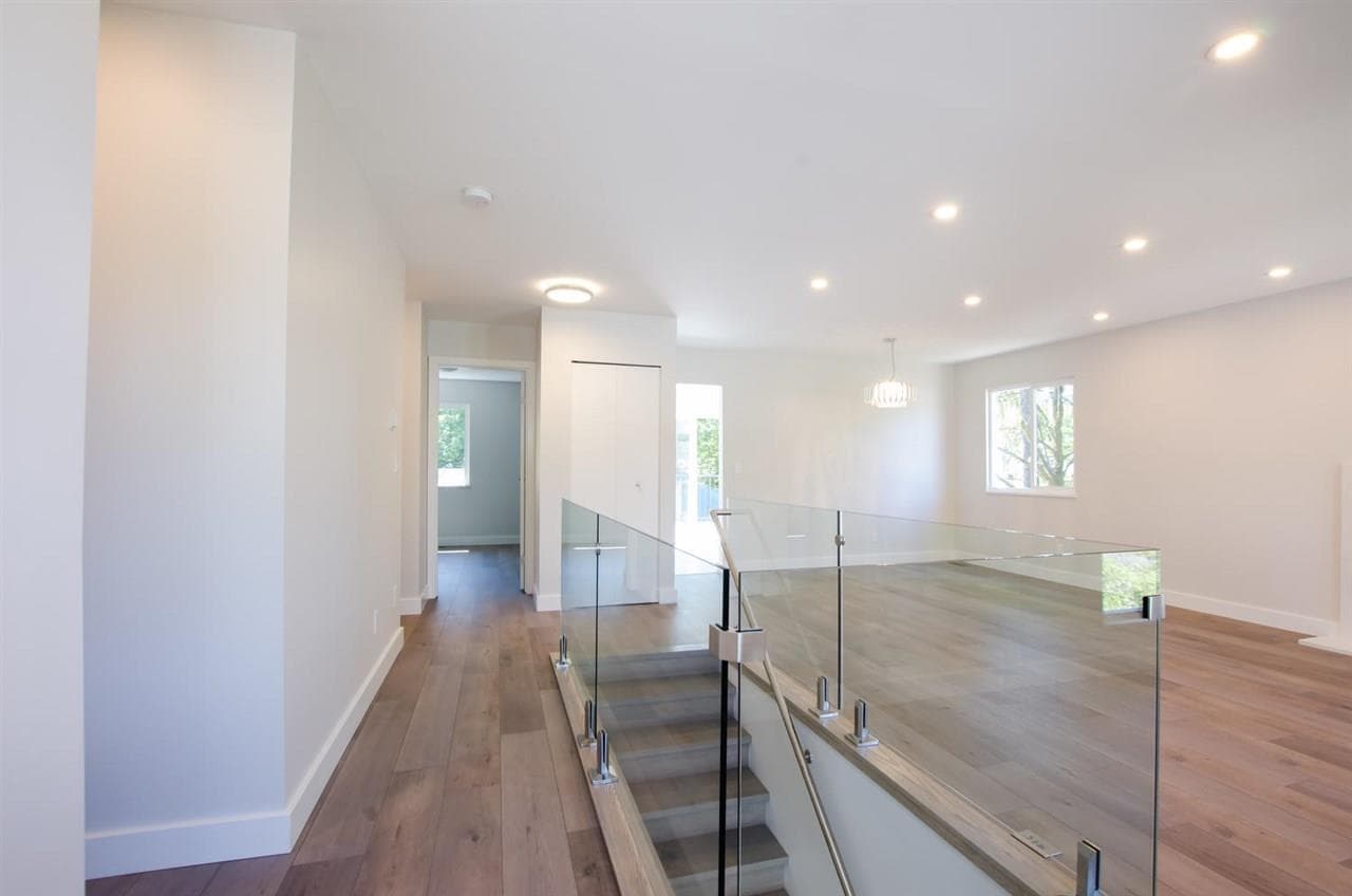 2954 Bouthot Court, Coquitlam, V3C 4S2 — photo 3
