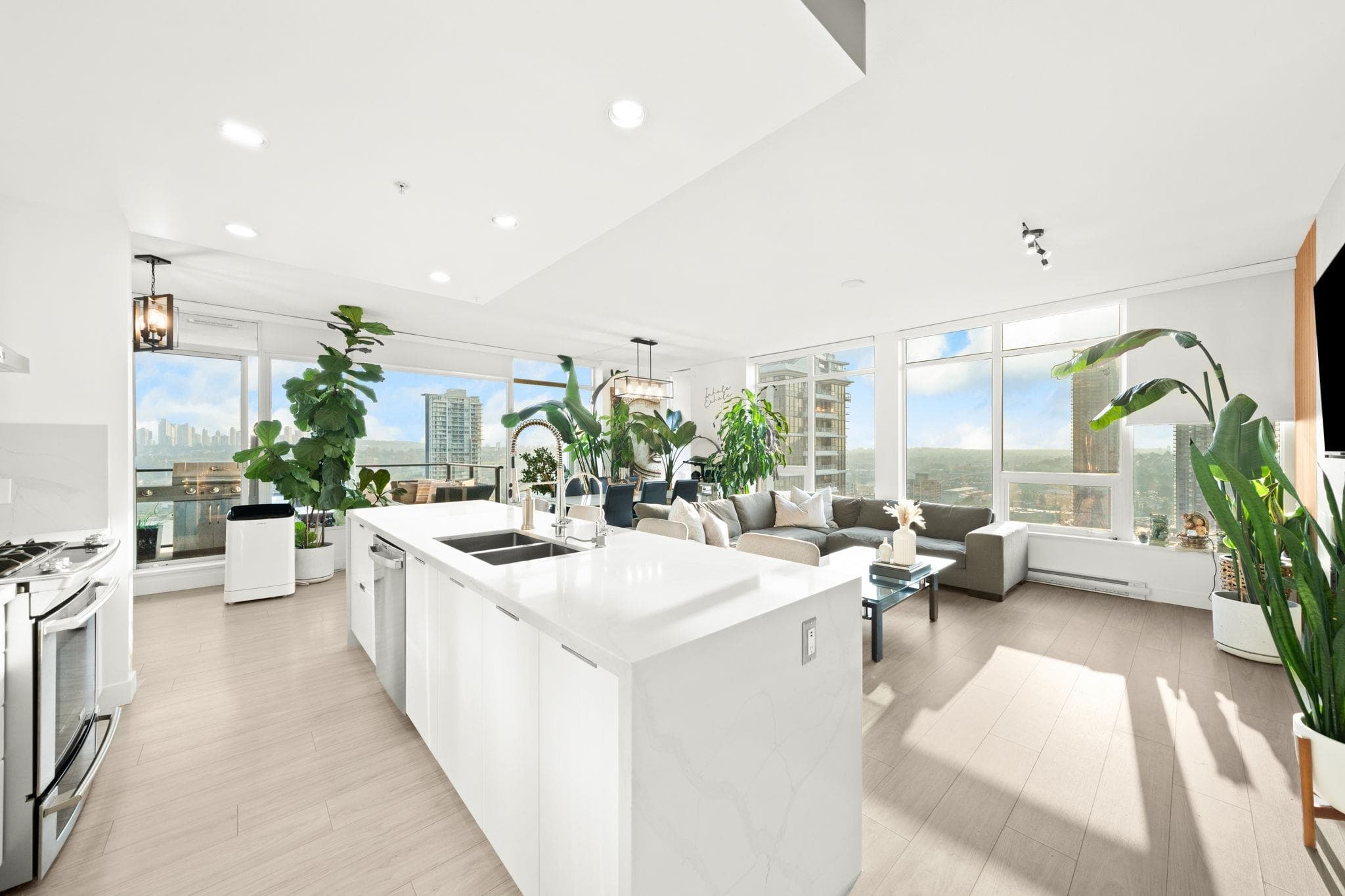 2604 - 2077 Rosser Avenue, Burnaby, V5C 0G6 — photo 1