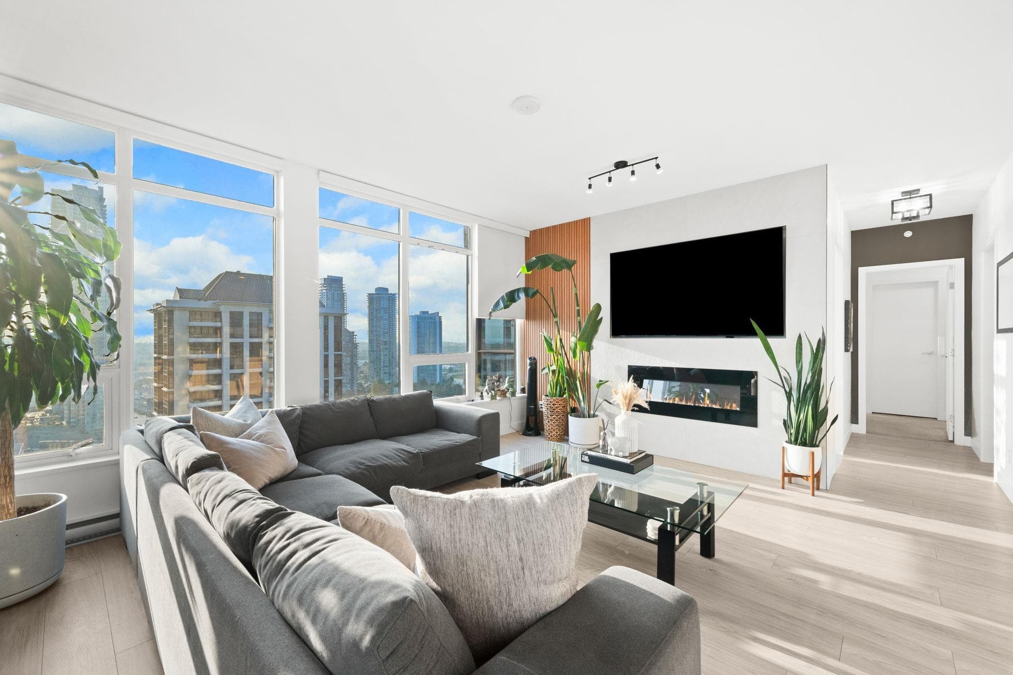 2604 - 2077 Rosser Avenue, Burnaby, V5C 0G6 — photo 4
