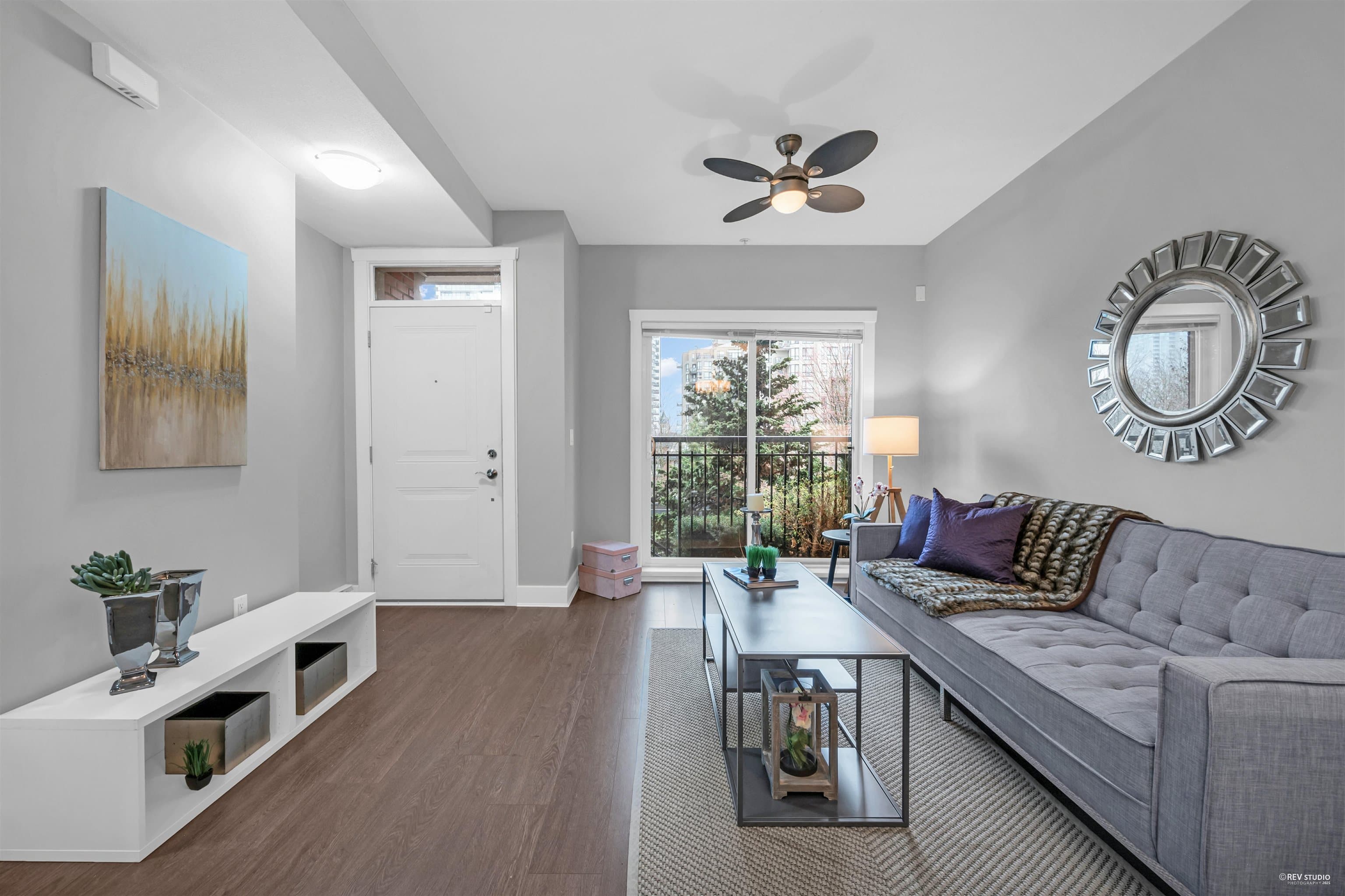 202 - 828 Royal Avenue, New Westminster, V3M 1J9 — photo 3