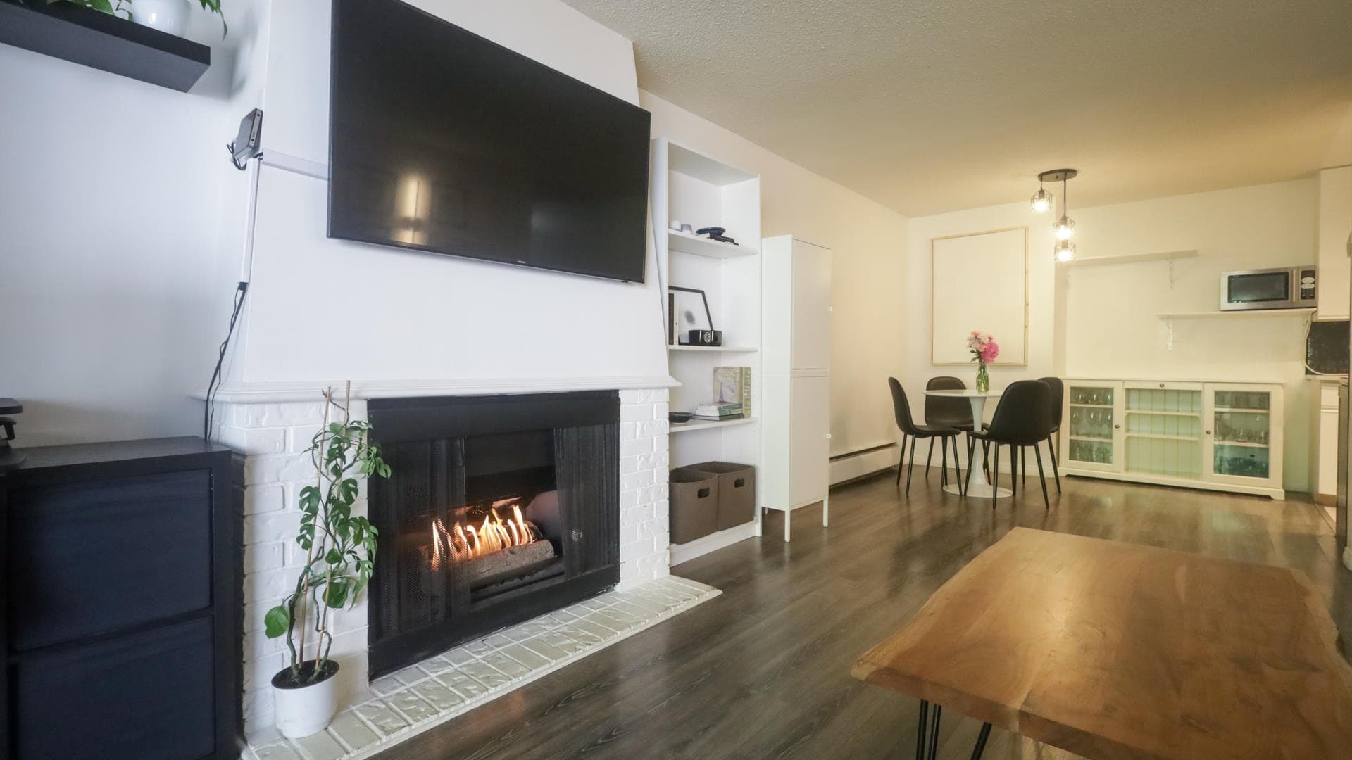 214 - 5340 Hastings Street, Burnaby, V5B 1R1 — photo 2