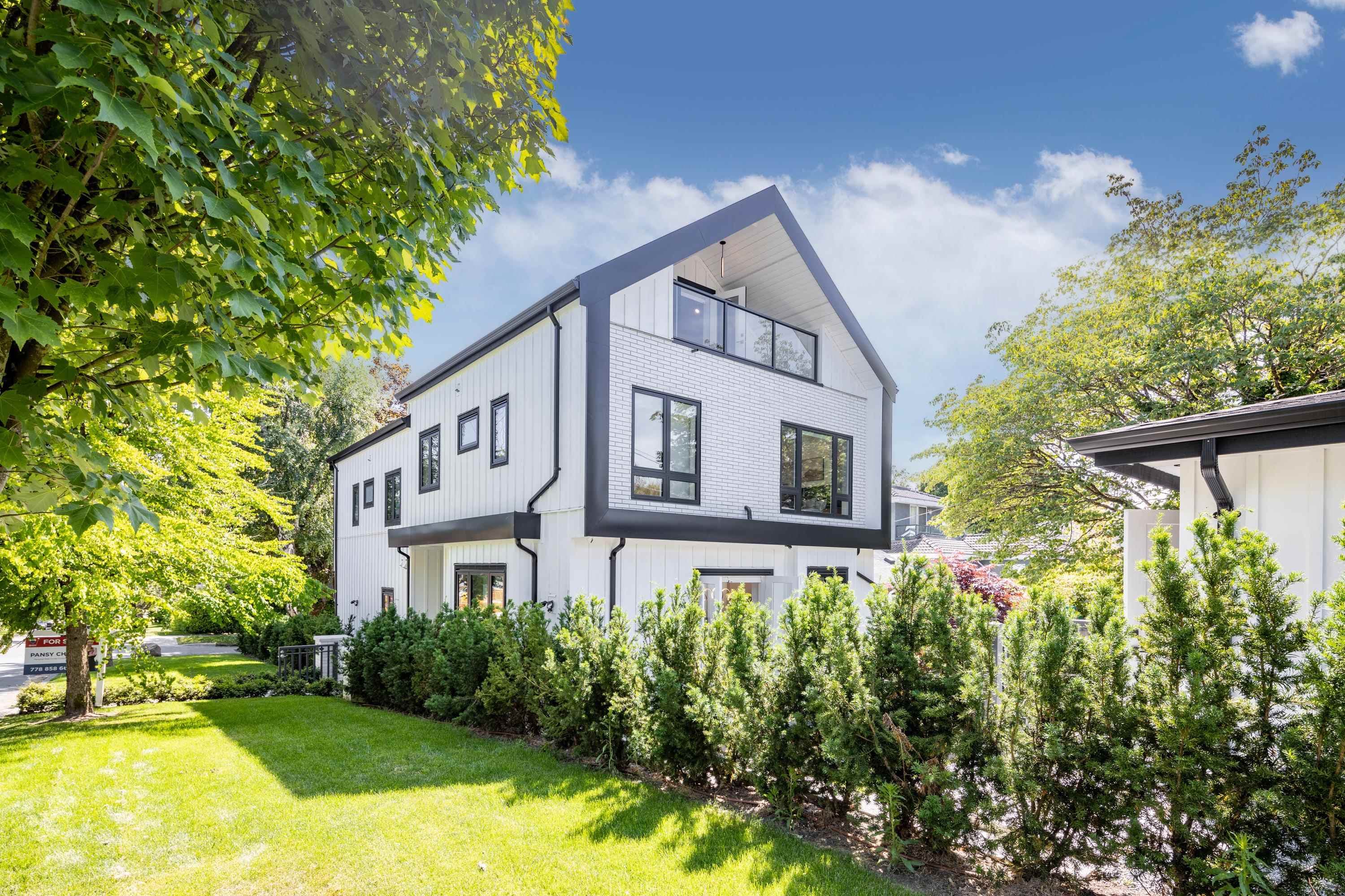 3075 Courtenay Street, Vancouver