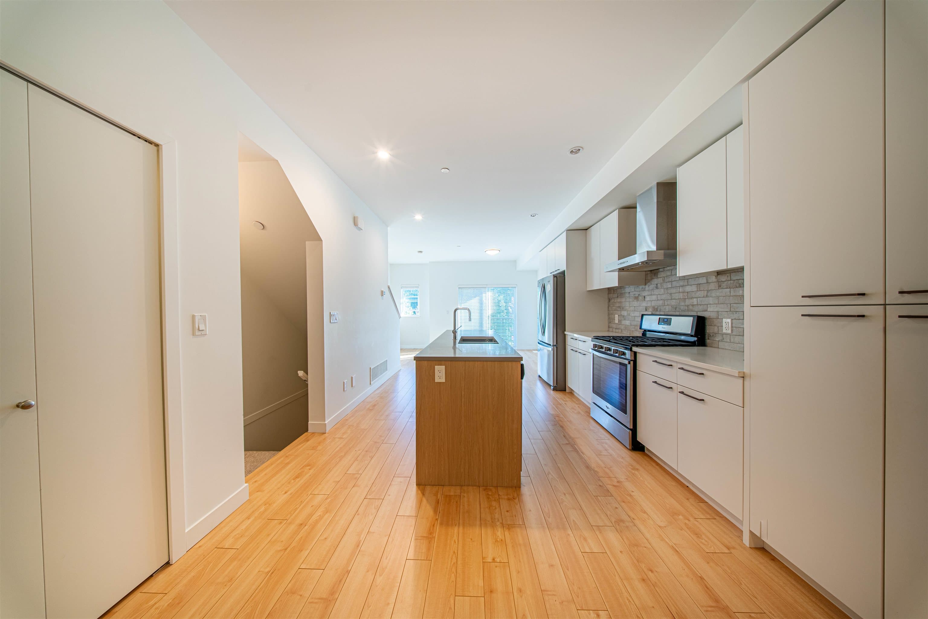 2 - 22810 113 Avenue, Maple Ridge, V2X 3N2 — photo 2