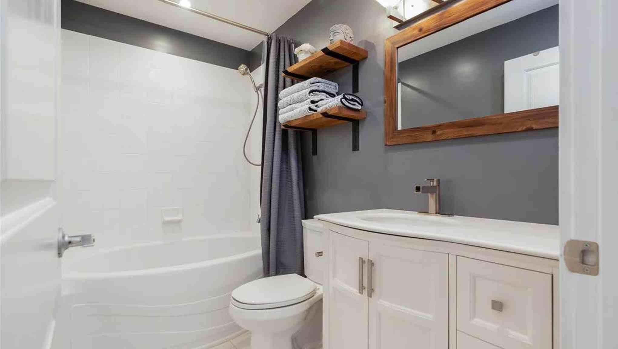 413 - 801 Klahanie Drive, Port Moody, V3H 5K4 — photo 4
