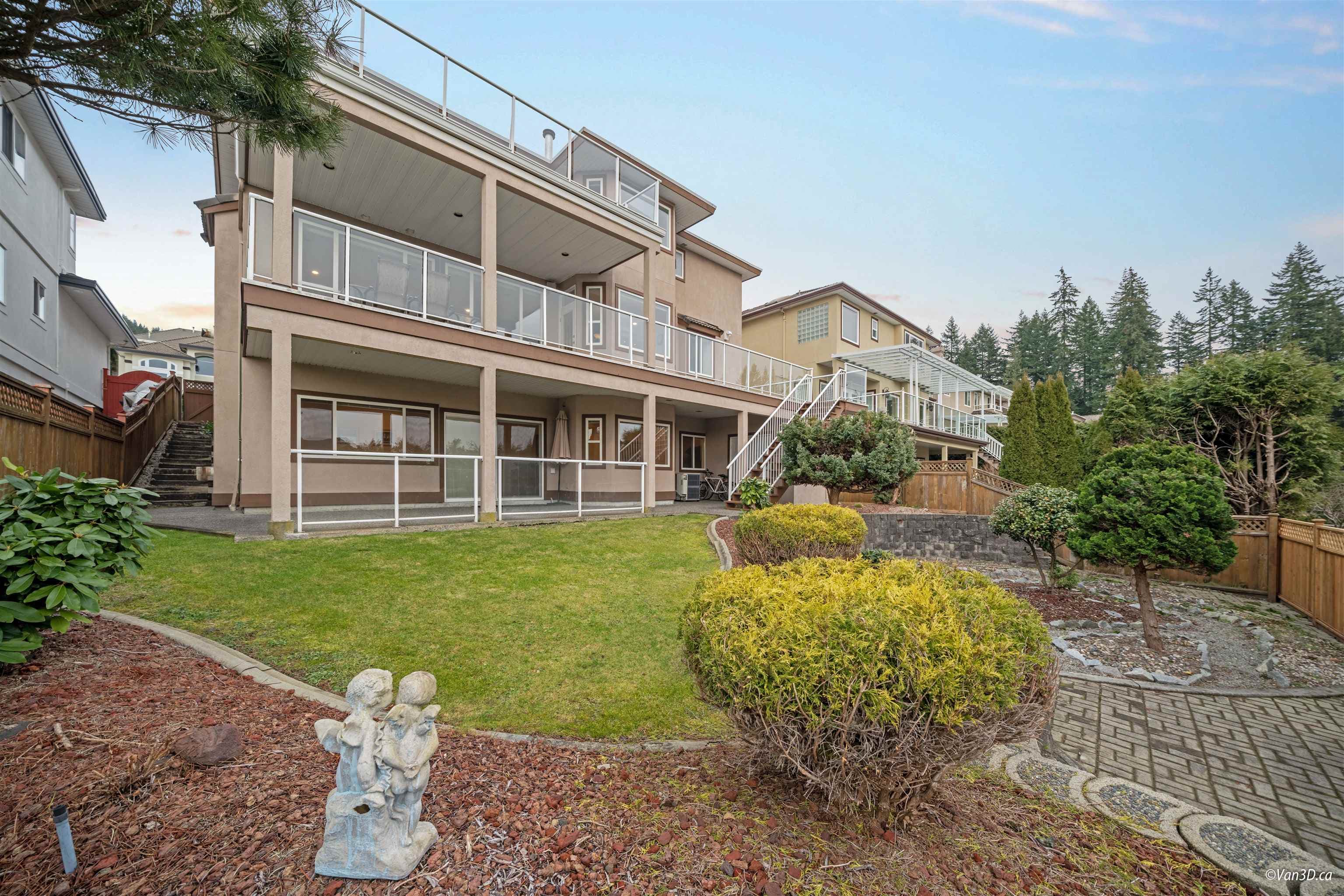 3062 Timber Court, Coquitlam, V3E 2Y8 — photo 3