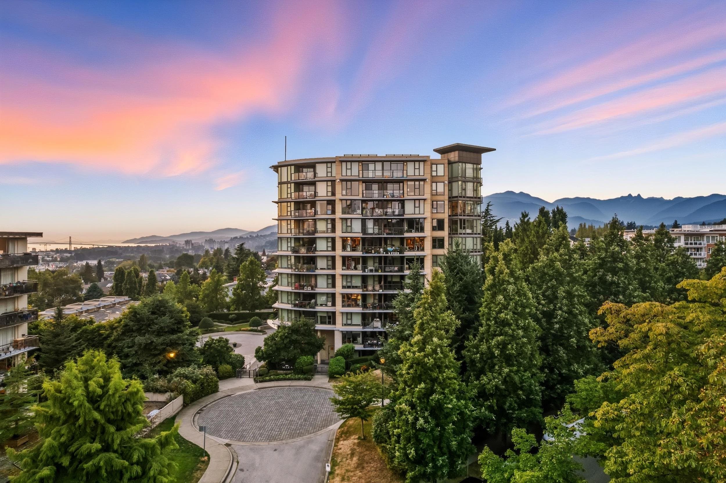 805 - 683 W Victoria Park, North Vancouver, V7M 0A2 — photo 2