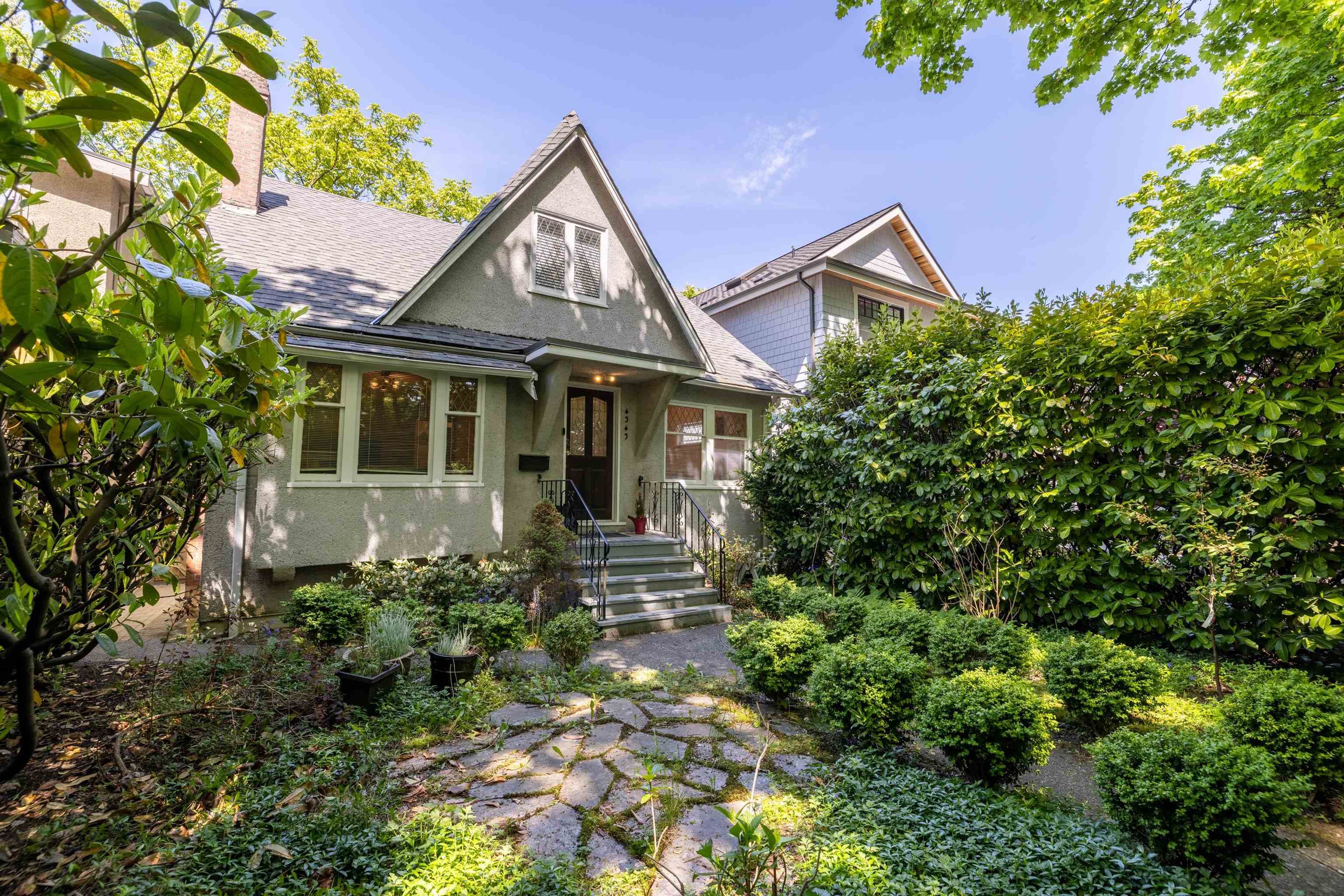 4343 W 11th Avenue, Vancouver, V6R 2L9 — photo 2