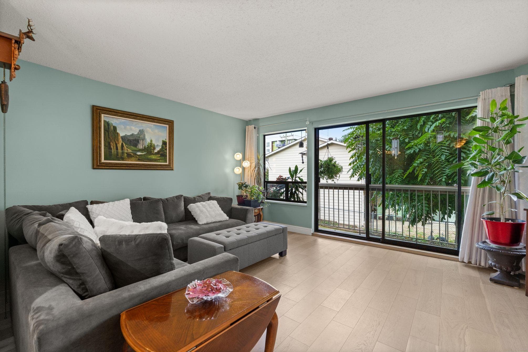 109 - 33233 E Bourquin Crescent, Abbotsford, V2S 1Y2 — photo 2