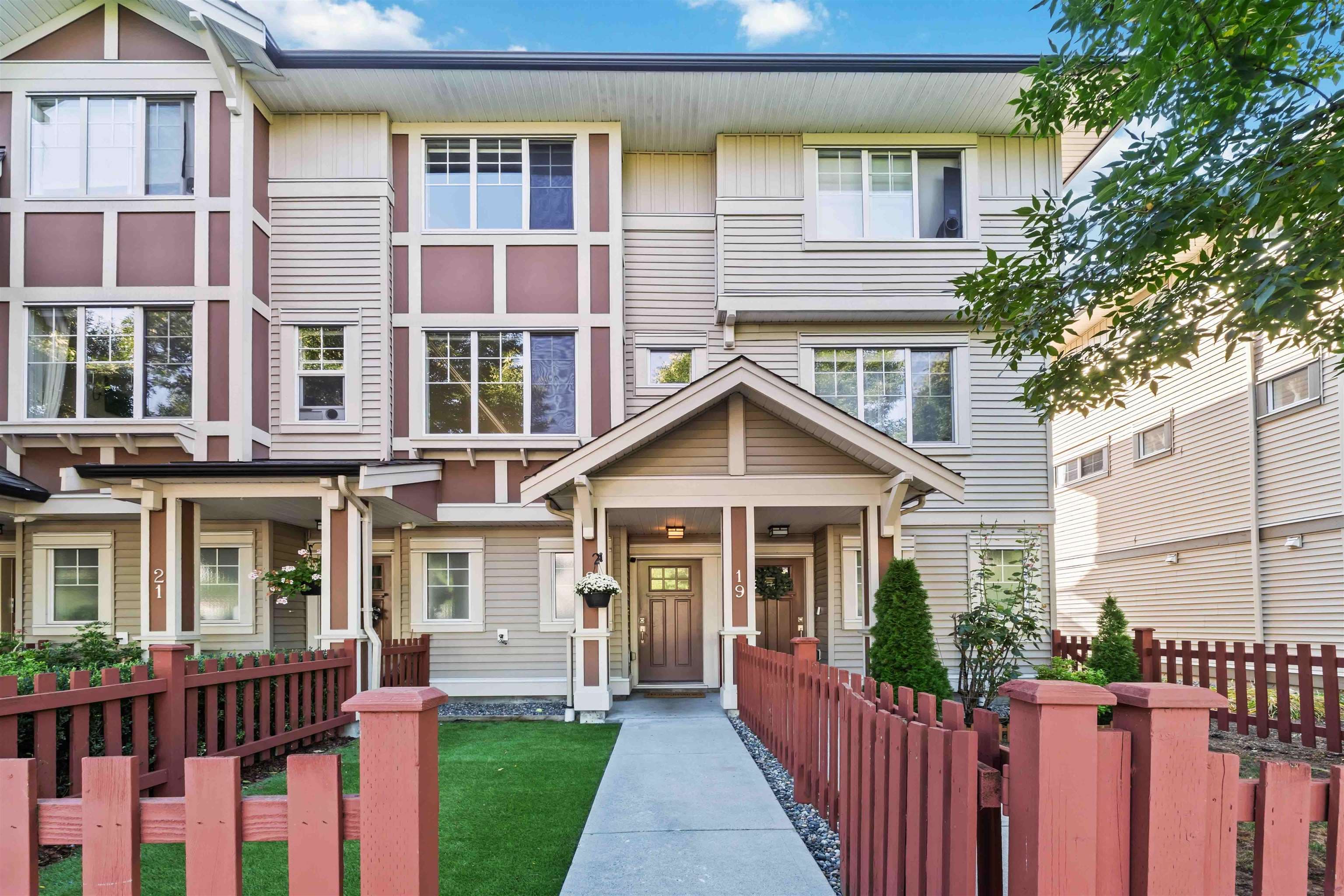 20 - 10151 240 Street, Maple Ridge, V2W 0G9 — photo 2