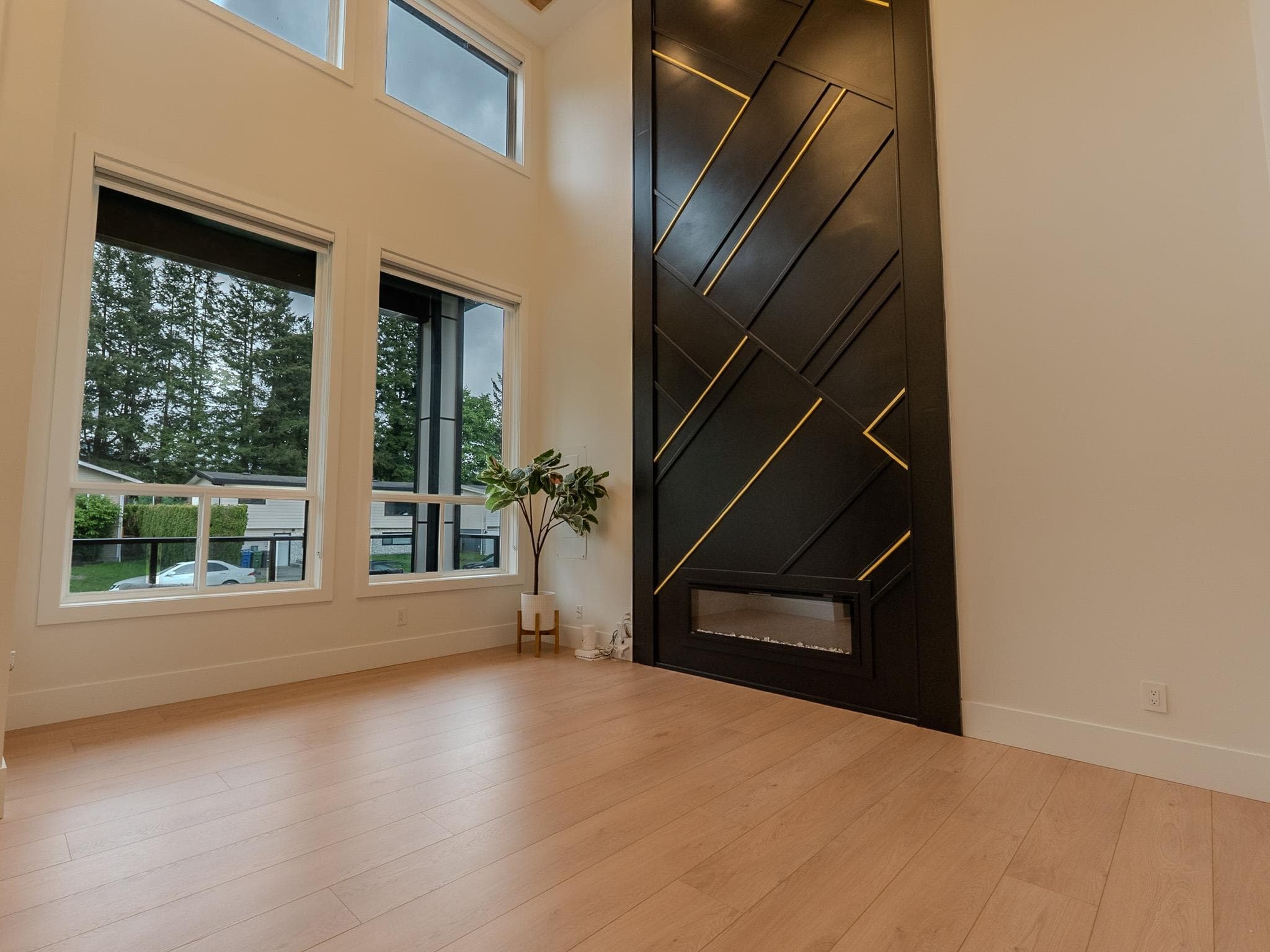 2485 Guilford Drive, Abbotsford, V2S 5M1 — photo 2