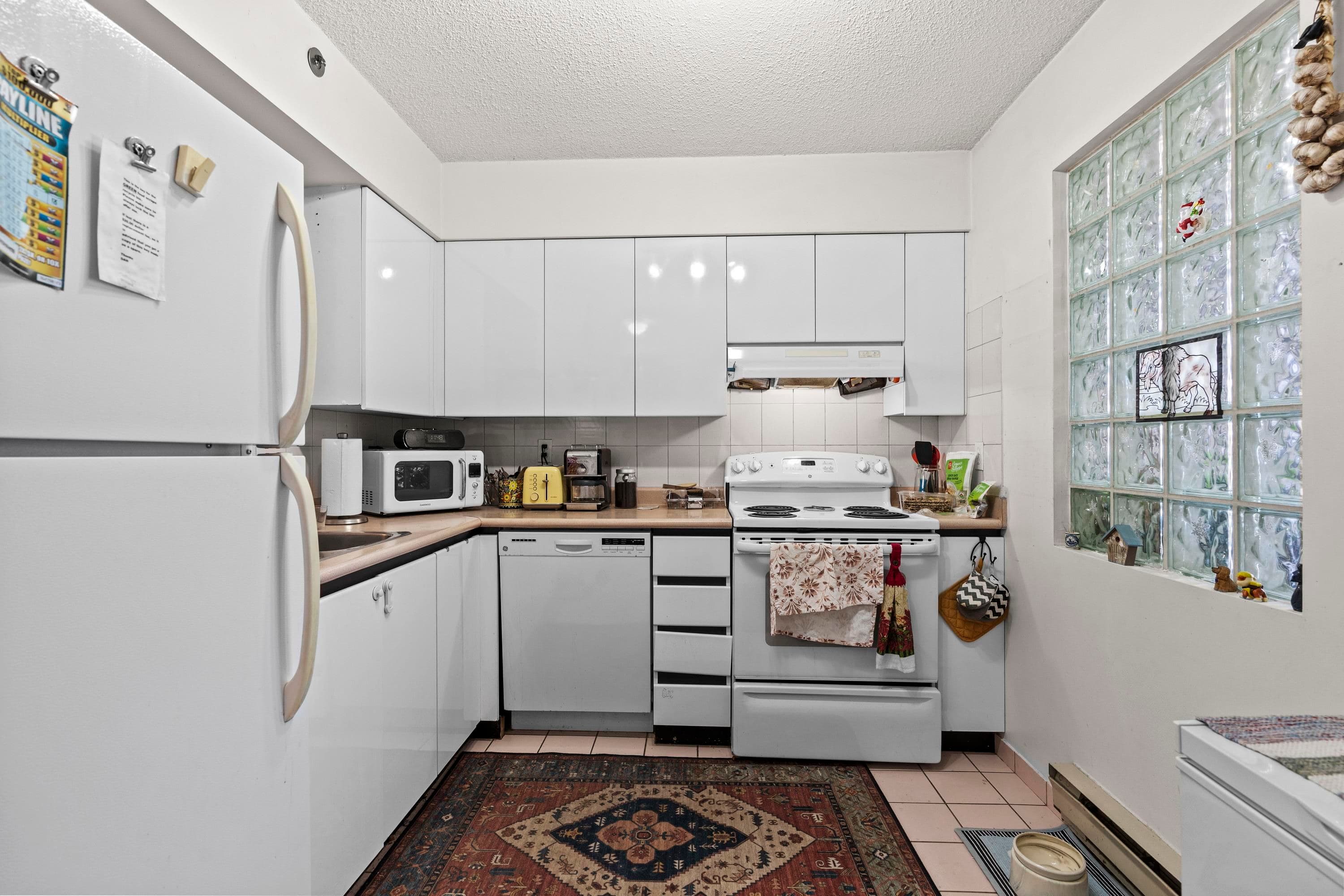 503 - 1771 Nelson Street, Vancouver, V6G 1M6 — photo 3