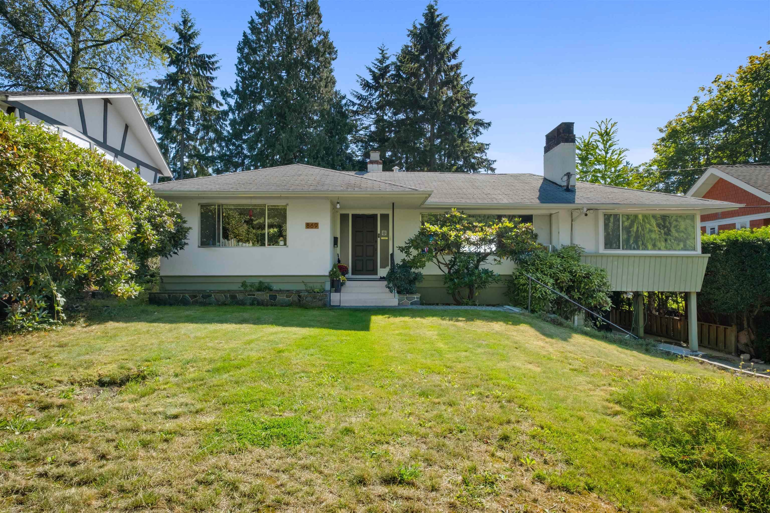 869 Clements Avenue, North Vancouver