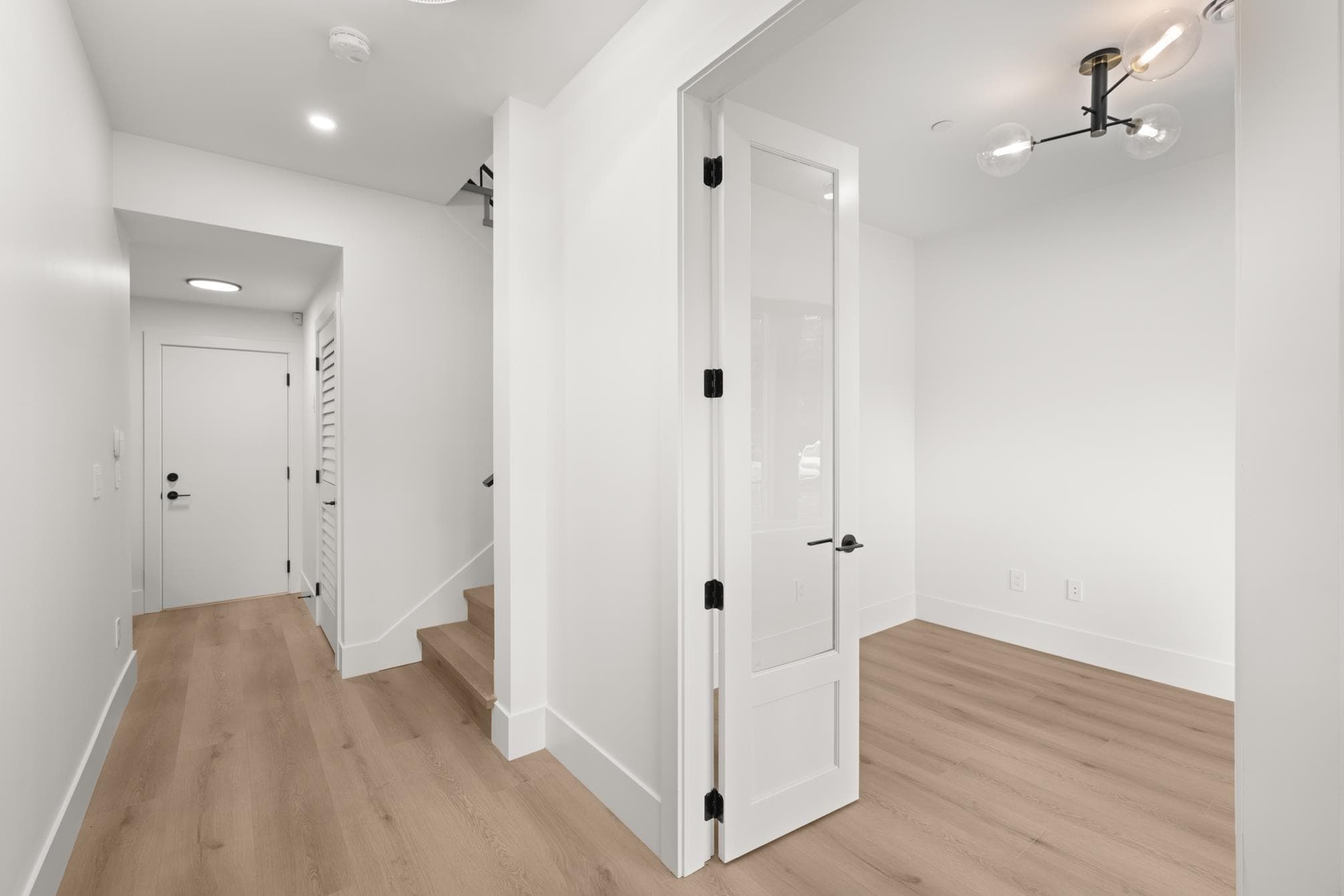 12868 Sheldrake Court, Maple Ridge, V4R 2R7 — photo 5
