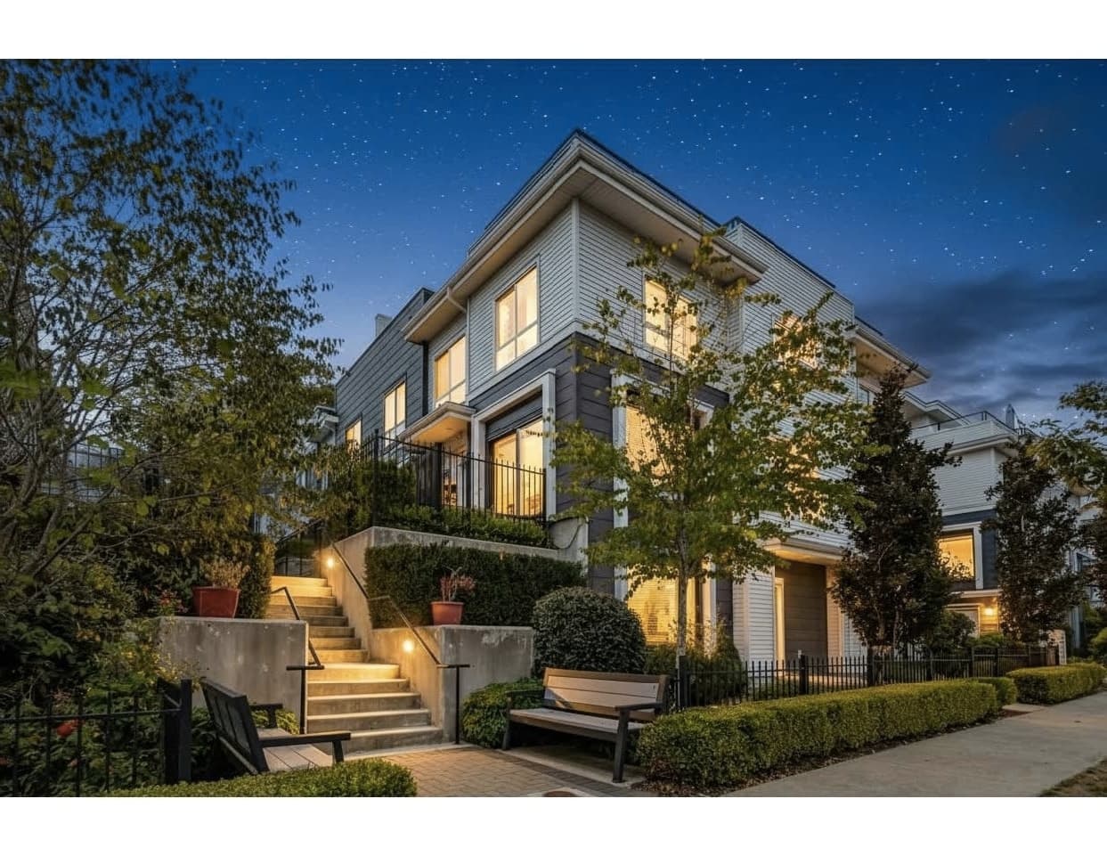 30 - 16337 23a Avenue, Surrey