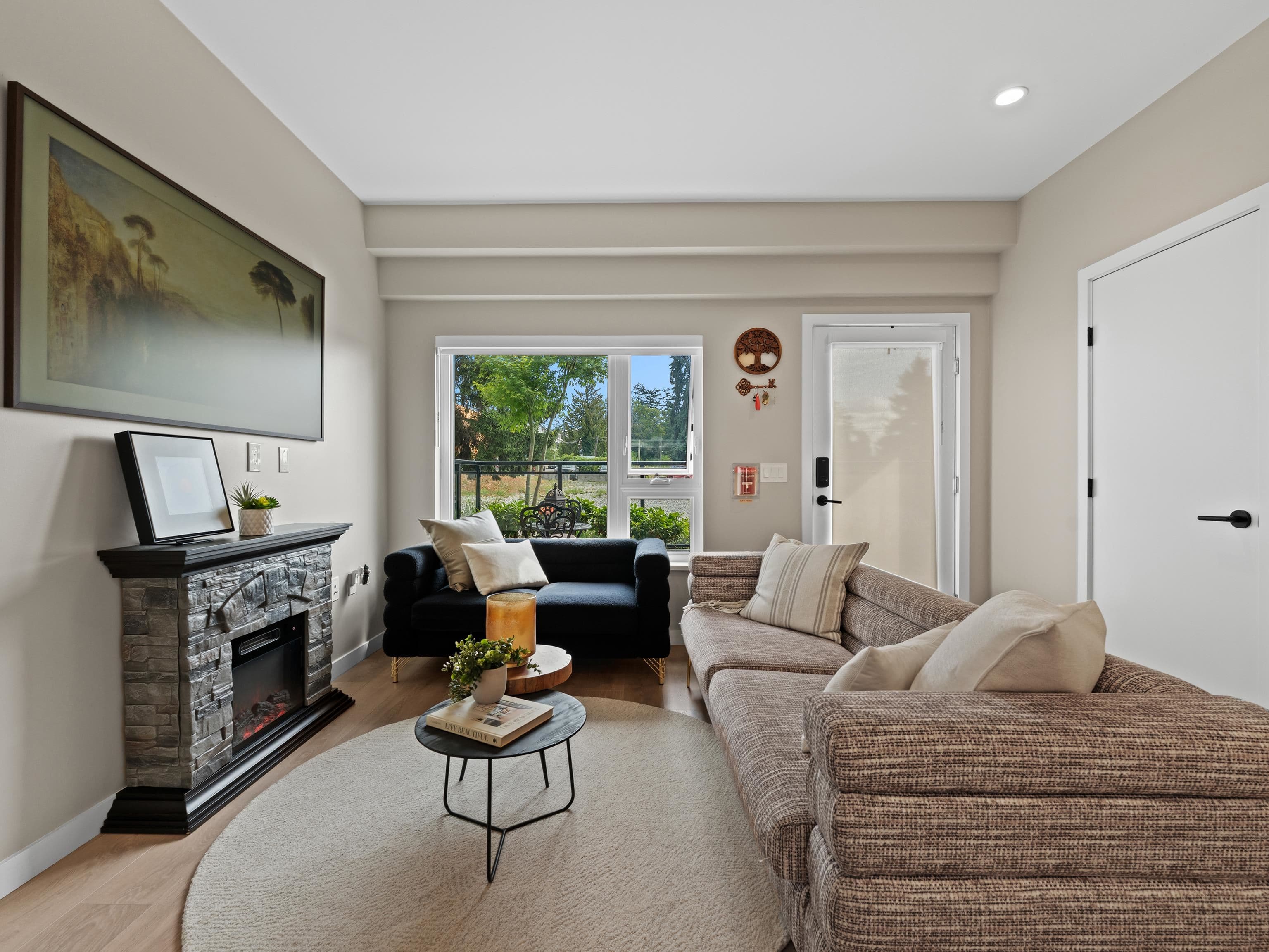 161 - 565 E 2nd Street, North Vancouver, V7L 1E1 — photo 5
