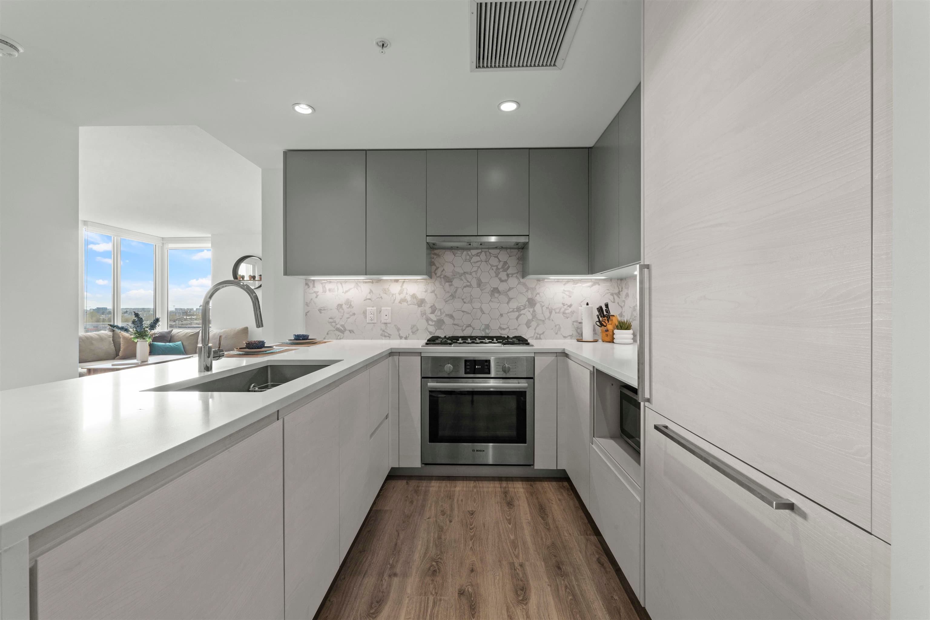 807 - 8181 Chester Street, Vancouver, V5X 0J9 — photo 5