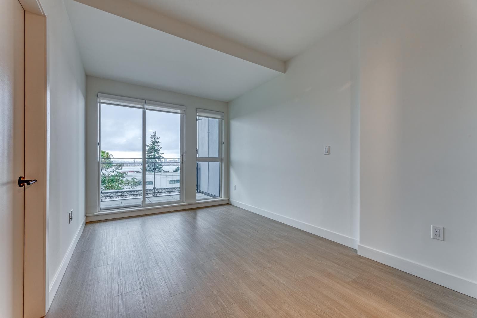 557 - 422 E 3rd Street, North Vancouver, V7L 0K1 — photo 3